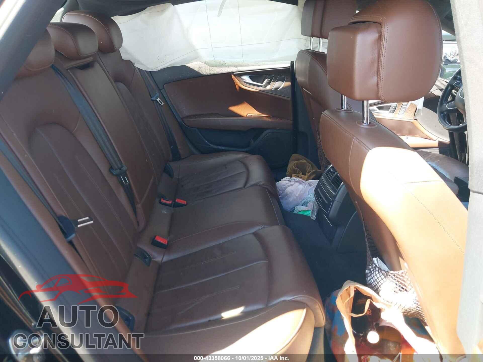 AUDI A7 2013 - WAUYGAFC0DN111045