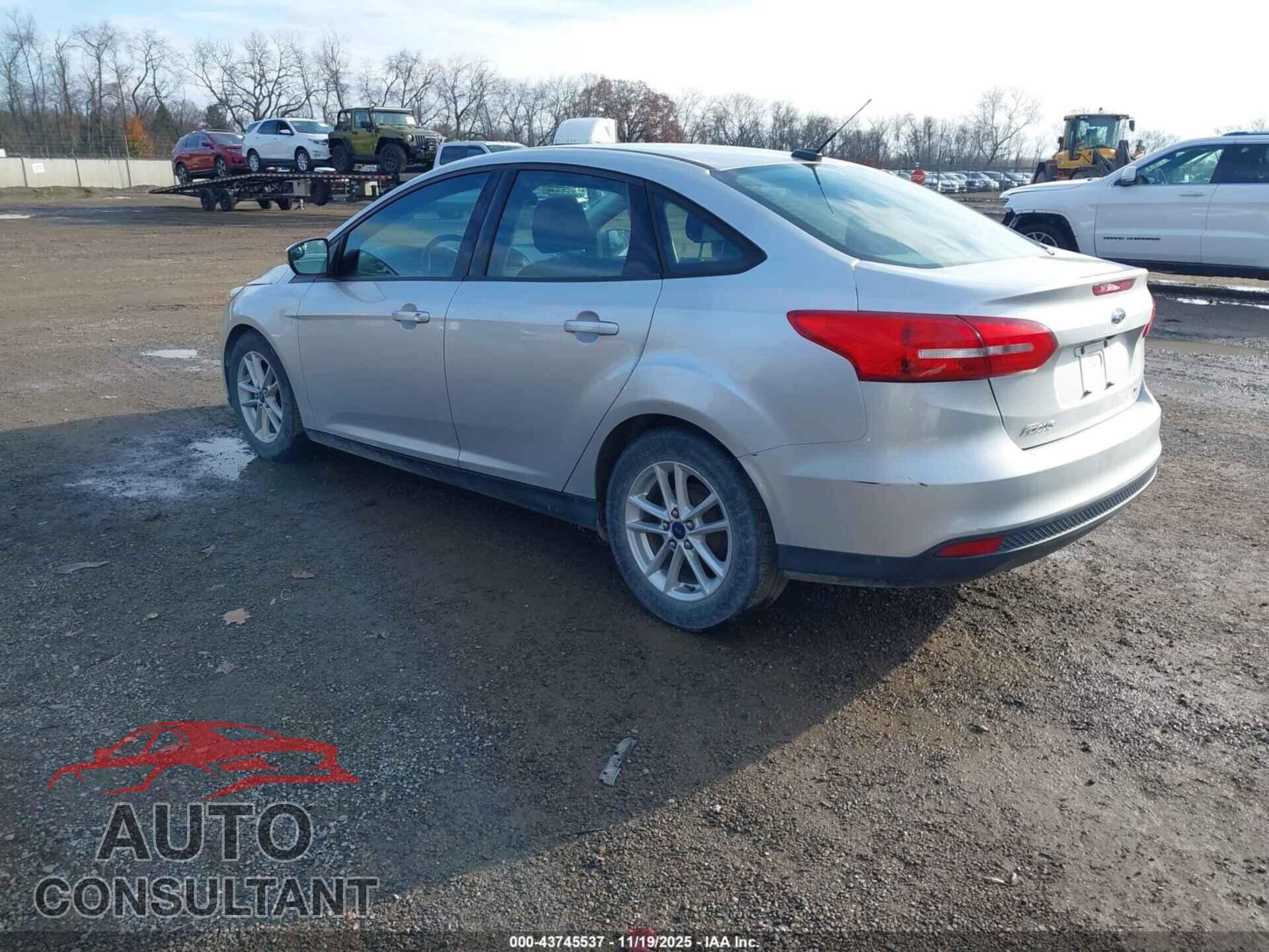 FORD FOCUS 2015 - 1FADP3F28FL280397