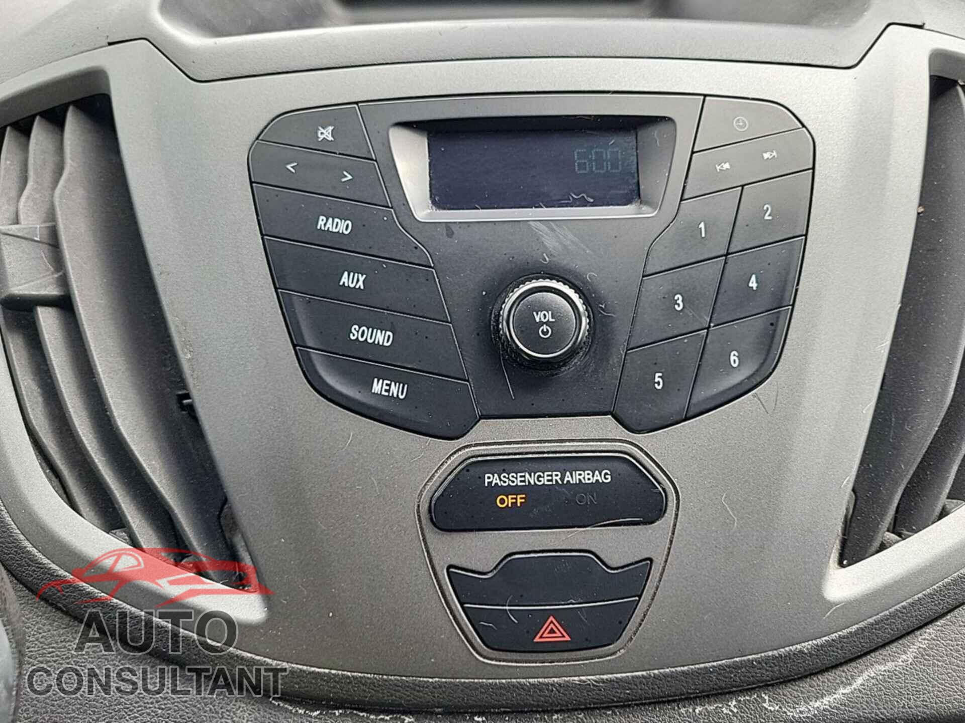 FORD TRANSIT 2015 - 1FTNE1YM5FKA91512