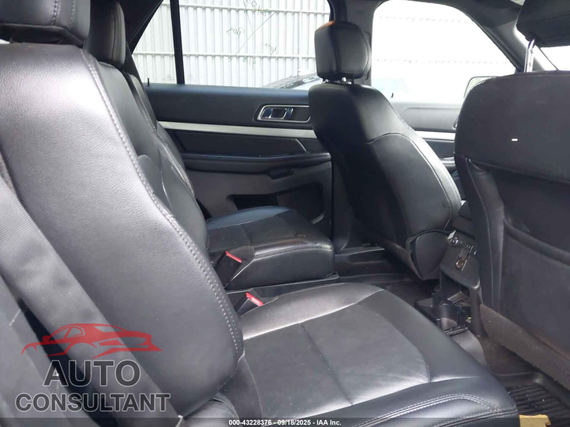 FORD EXPLORER 2016 - 1FM5K8D80GGA32877