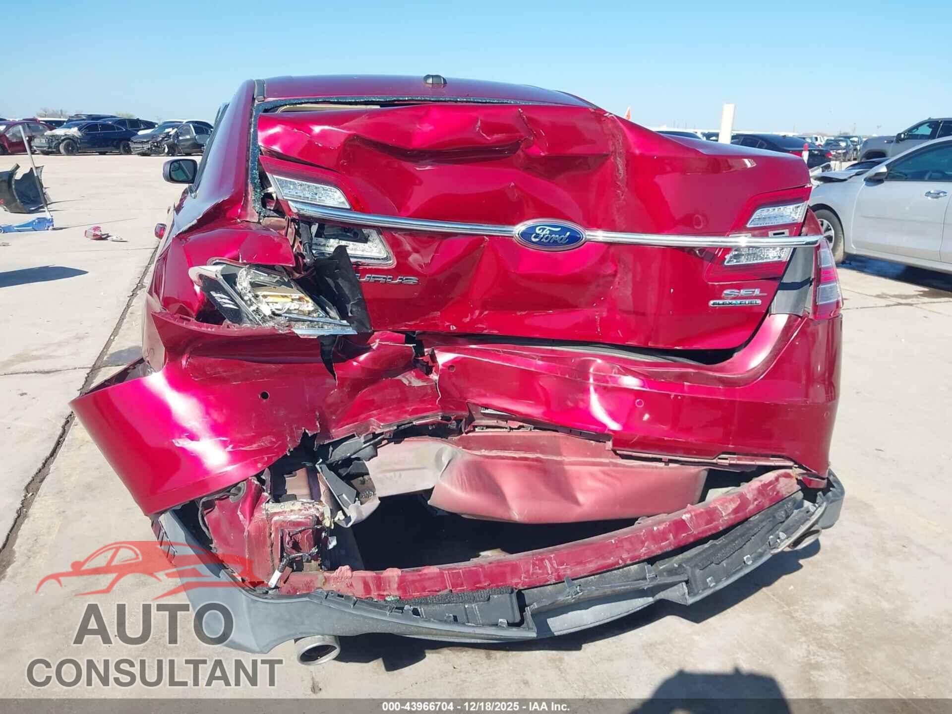 FORD TAURUS 2013 - 1FAHP2E83DG214847