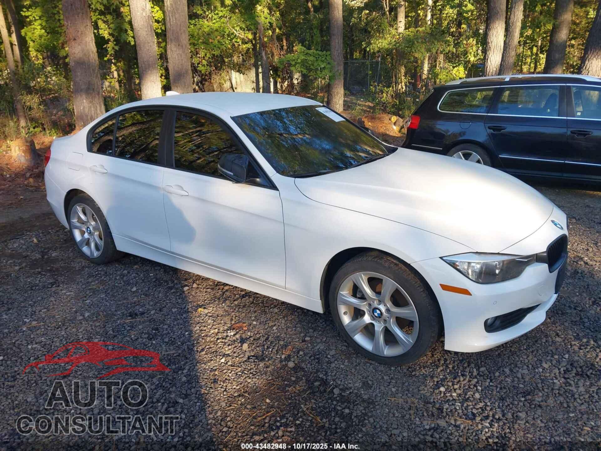 BMW 320I 2014 - WBA3C3C52EP662204