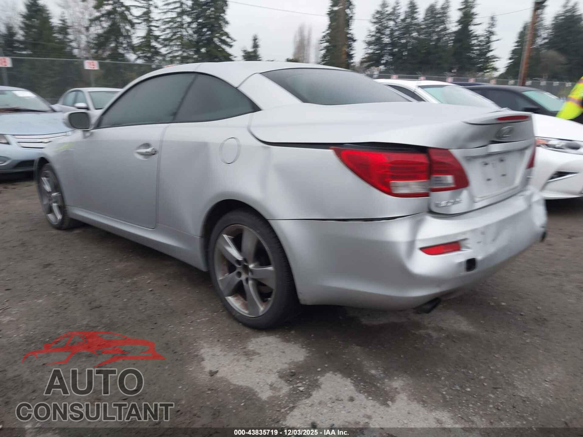 LEXUS IS 250C 2010 - JTHFF2C22A2504927