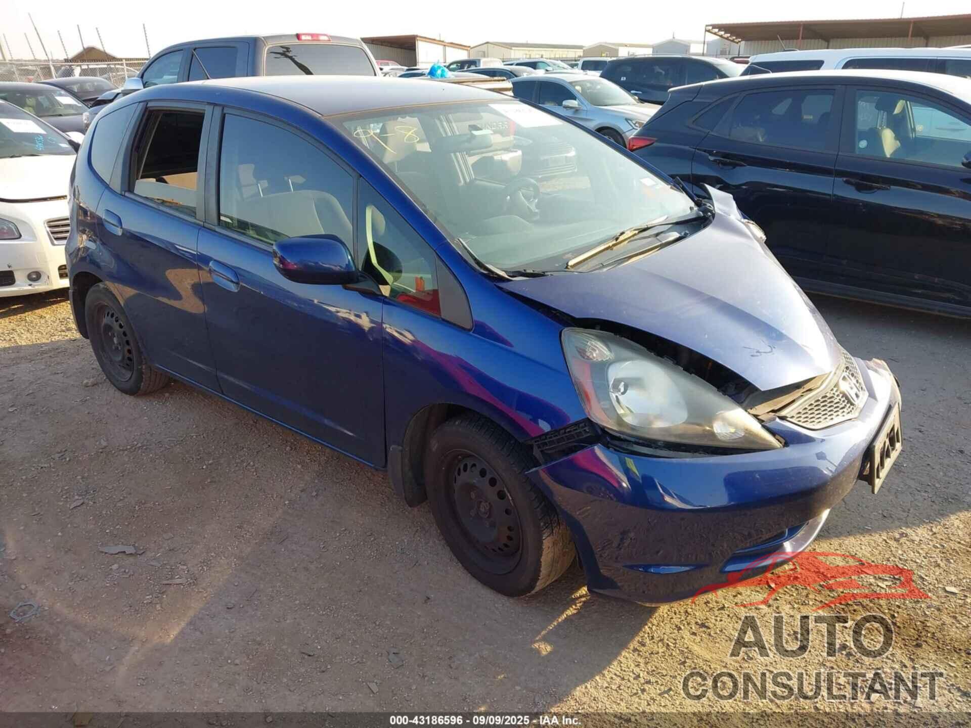 HONDA FIT 2013 - JHMGE8H31DC059543