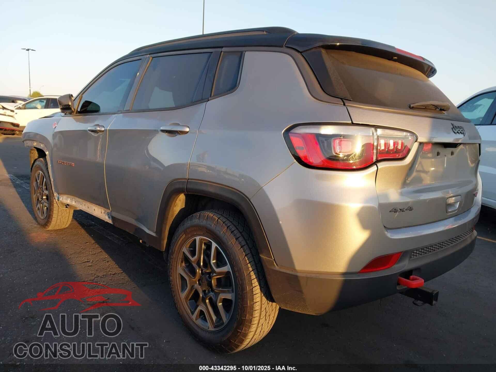 JEEP COMPASS 2020 - 3C4NJDDB2LT123845