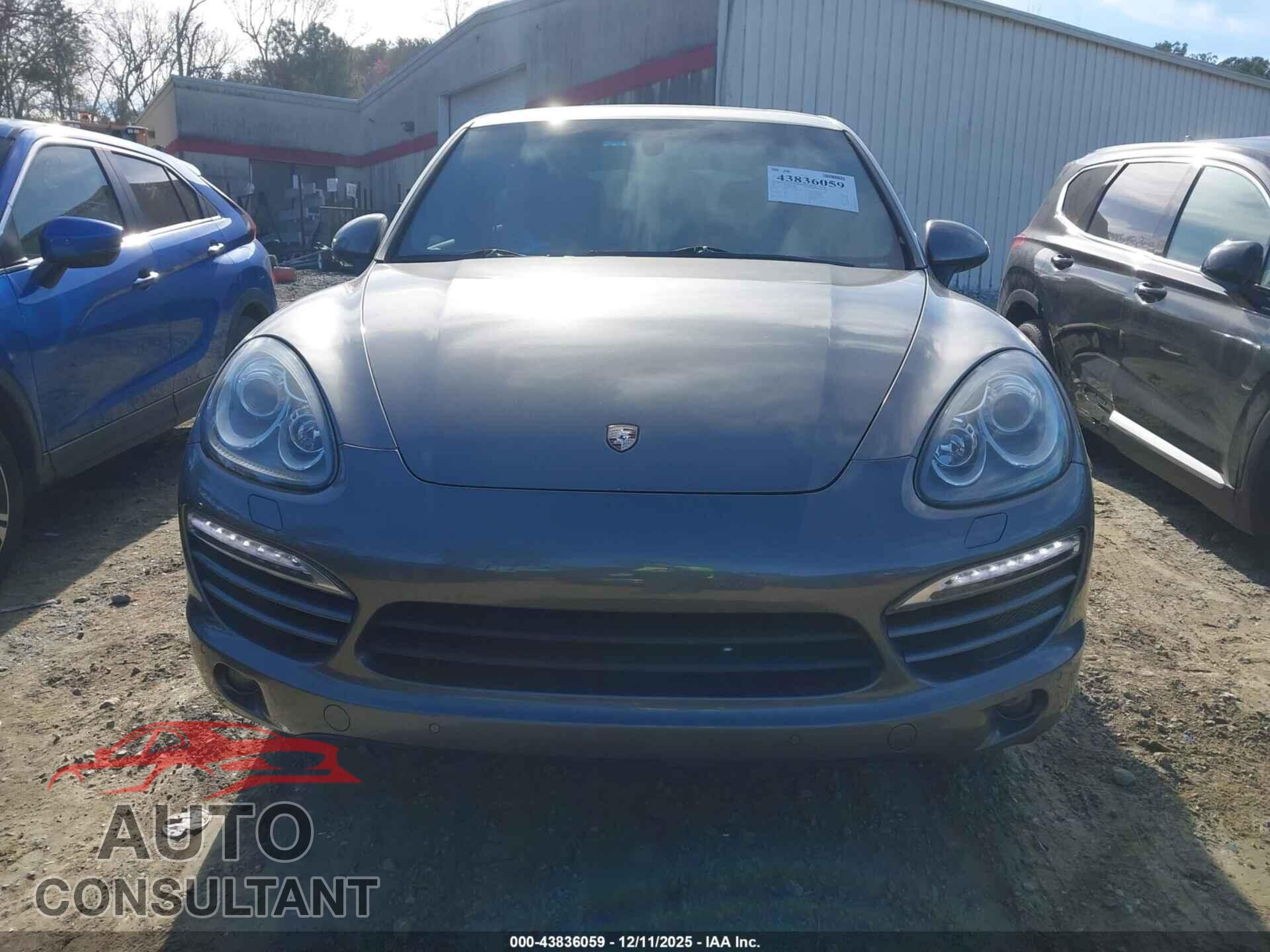 PORSCHE CAYENNE 2012 - WP1AA2A27CLA02407