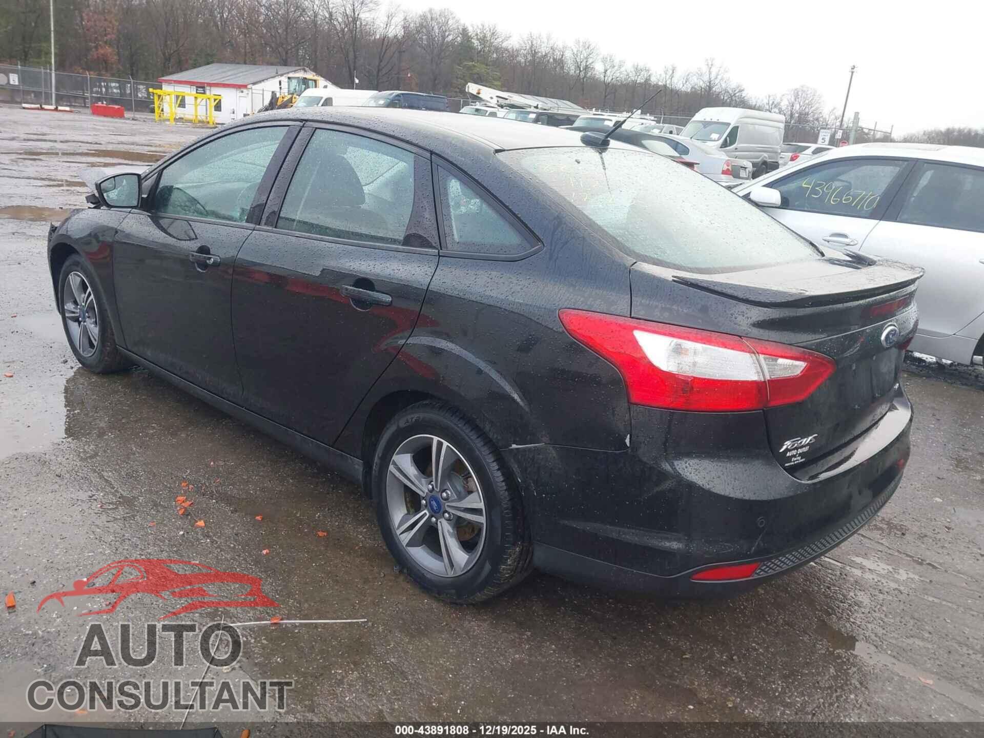 FORD FOCUS 2014 - 1FADP3F27EL366413