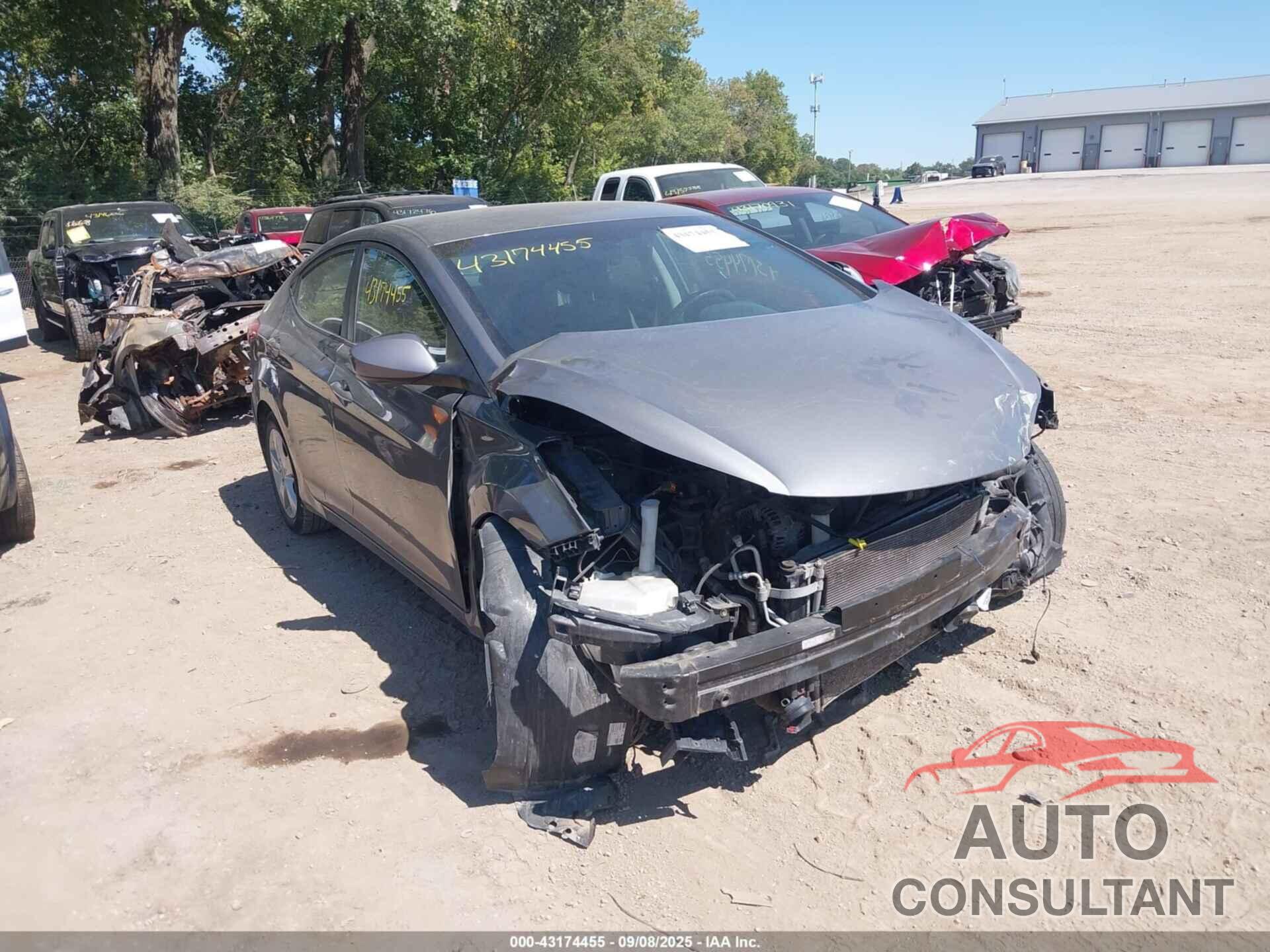 HYUNDAI ELANTRA 2013 - 5NPDH4AE0DH263710