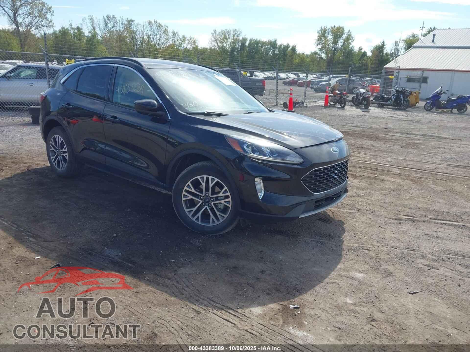 FORD ESCAPE 2020 - 1FMCU9H99LUA07546