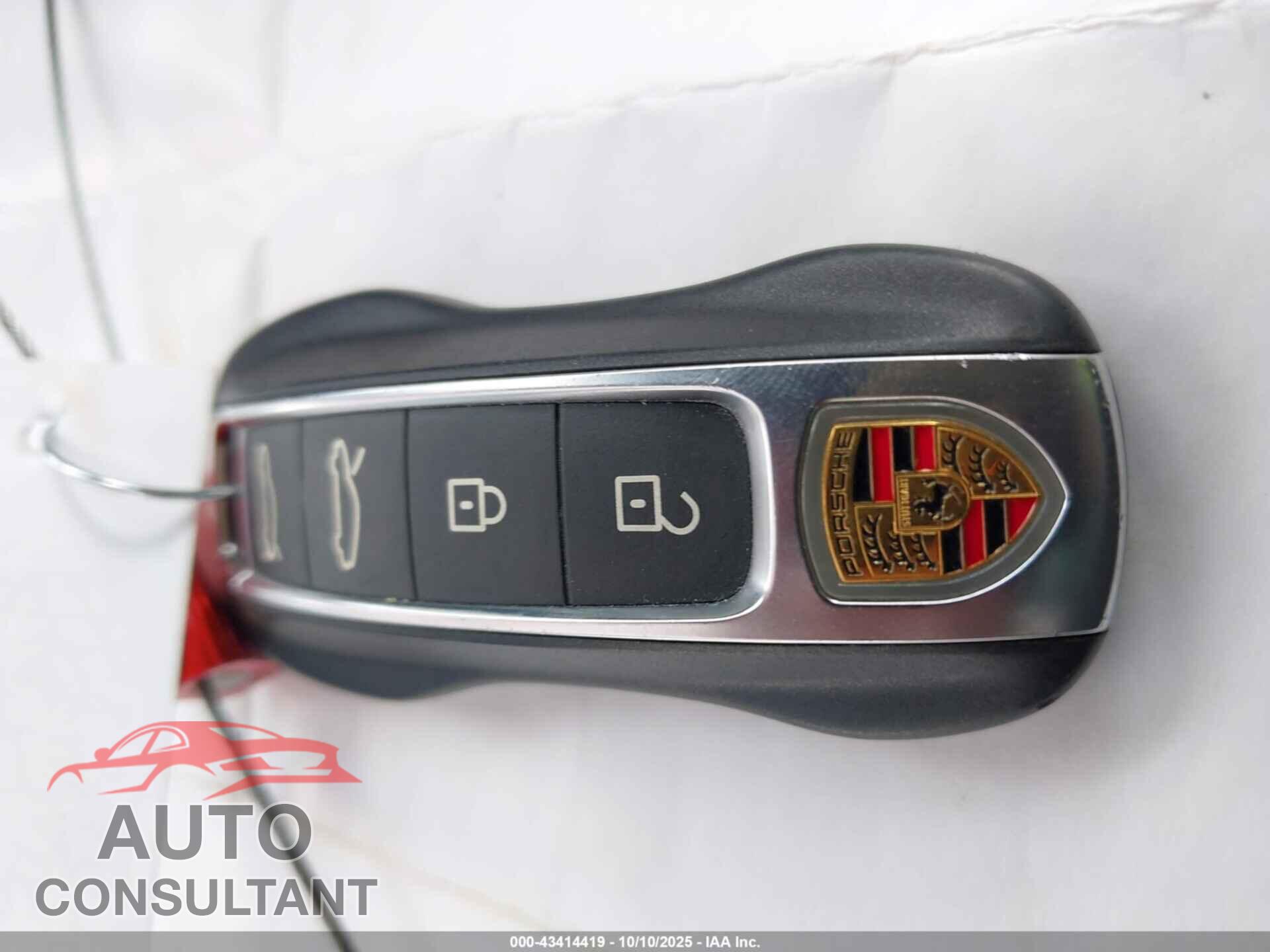 PORSCHE TAYCAN 2023 - WP0AA2Y11PSA10225