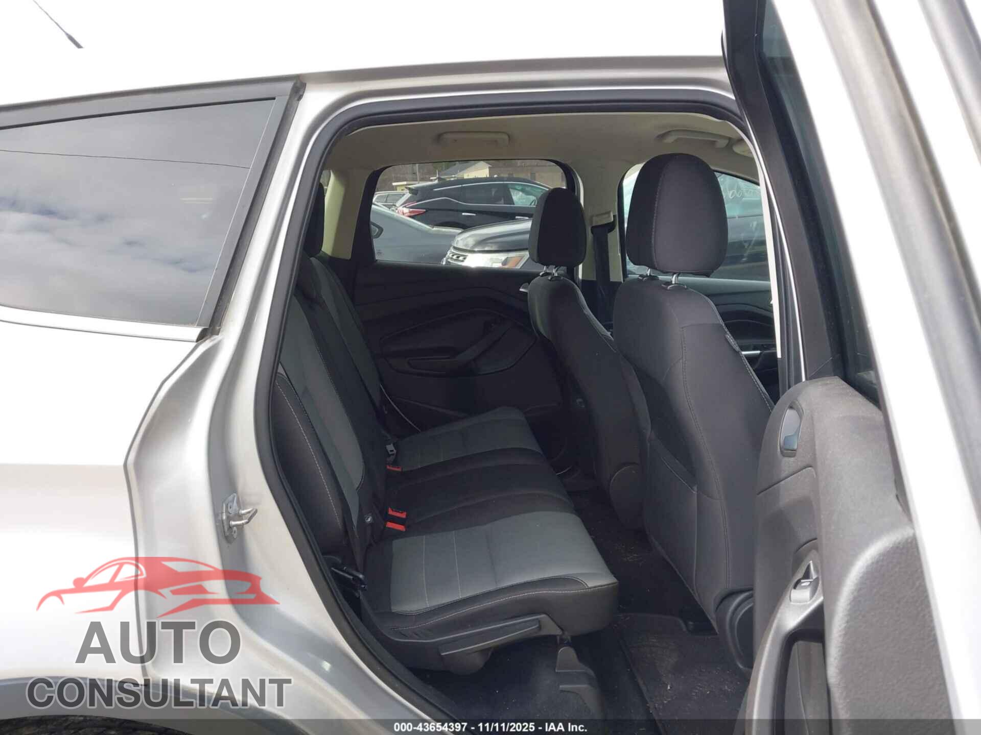FORD ESCAPE 2016 - 1FMCU9GX5GUC84121
