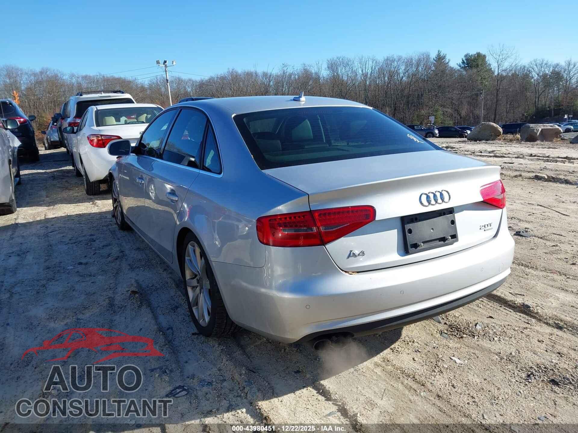 AUDI A4 2013 - WAUFFAFL9DN006529