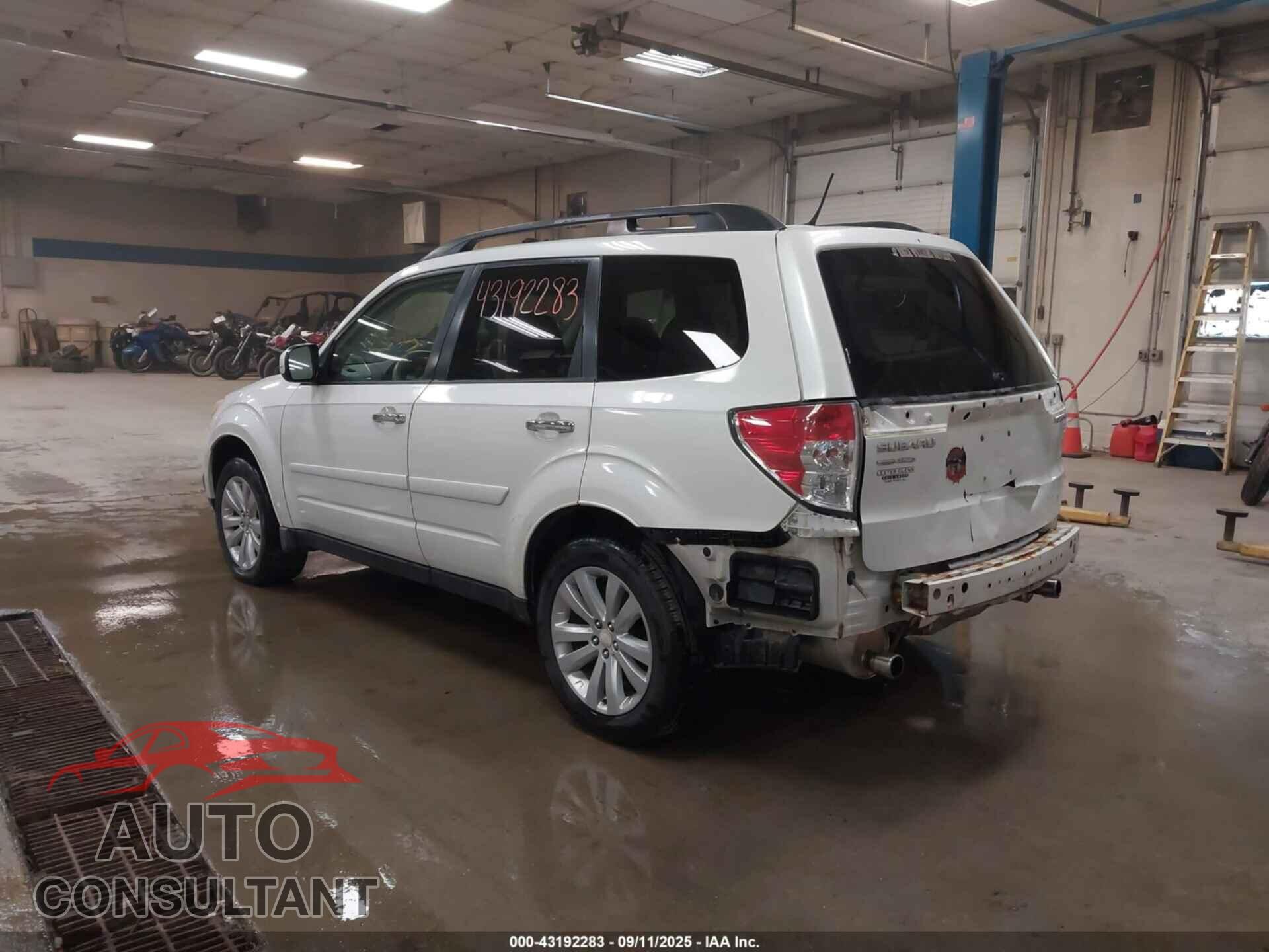 SUBARU FORESTER 2011 - JF2SHAEC1BH742374