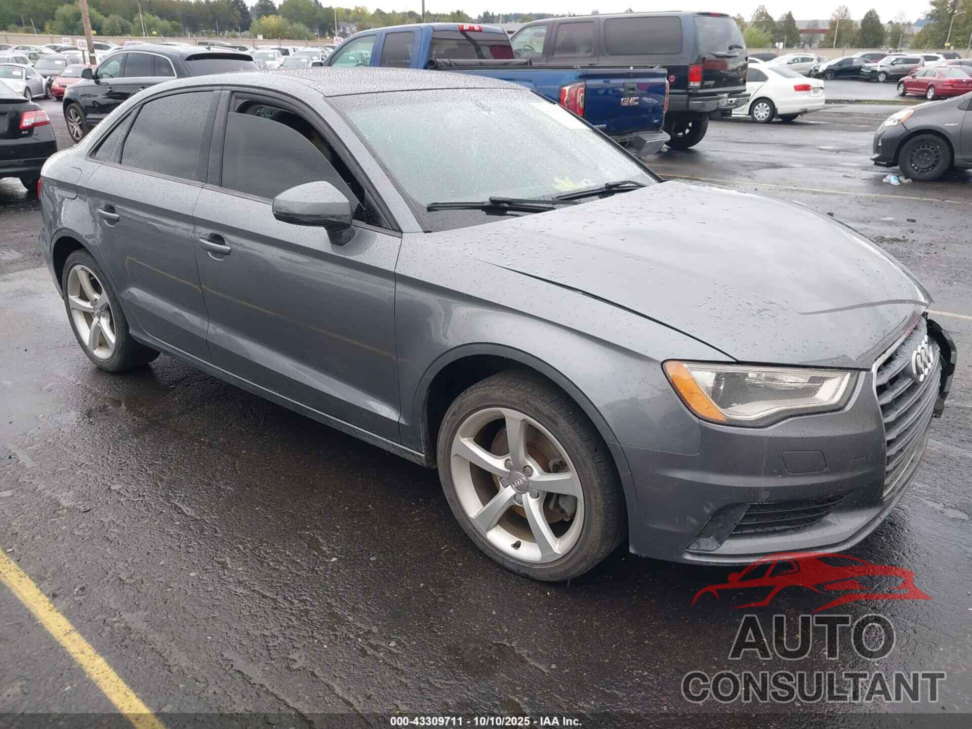 AUDI A3 2015 - WAUBFGFF8F1130779