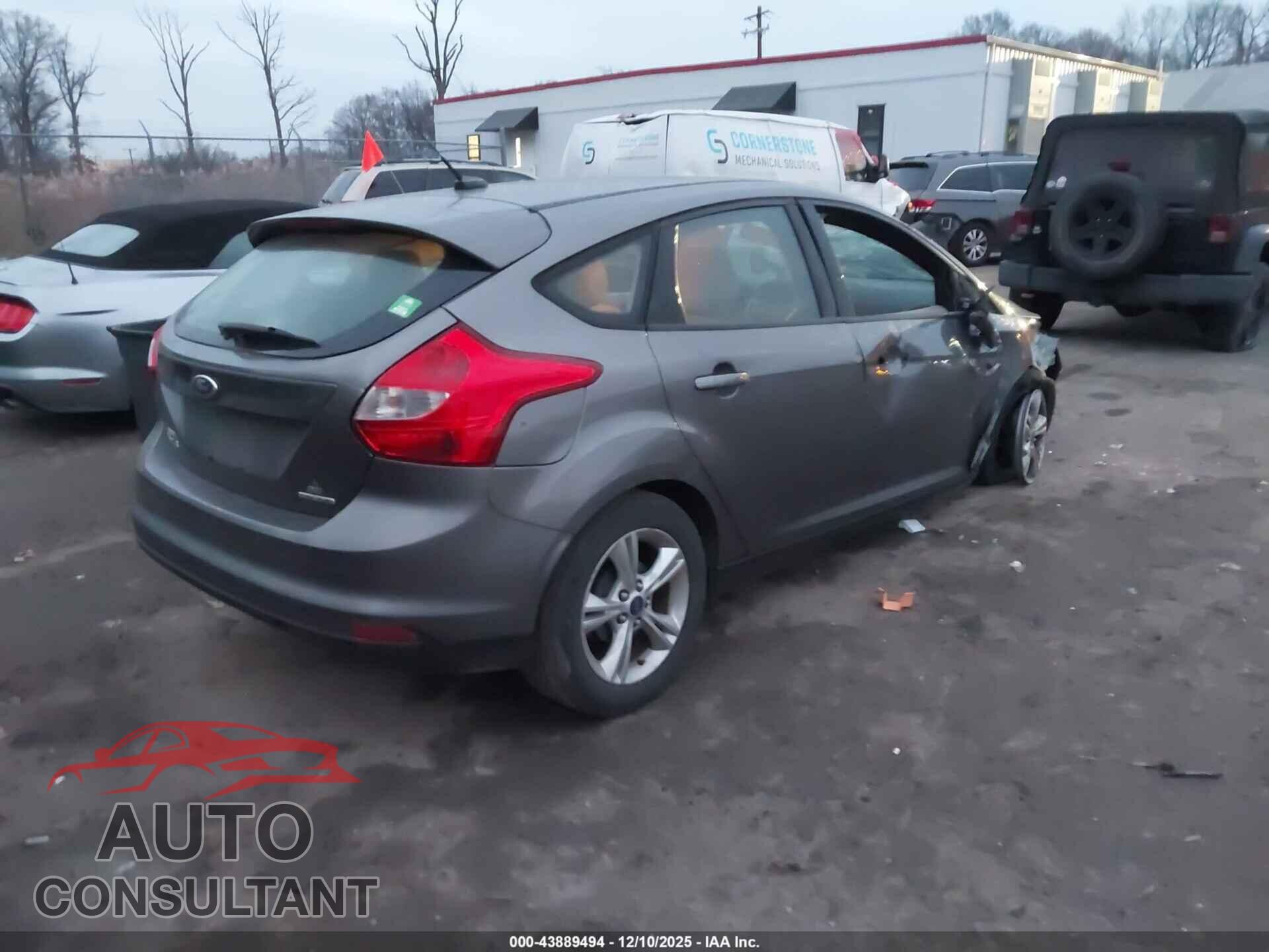 FORD FOCUS 2014 - 1FADP3K27EL166122