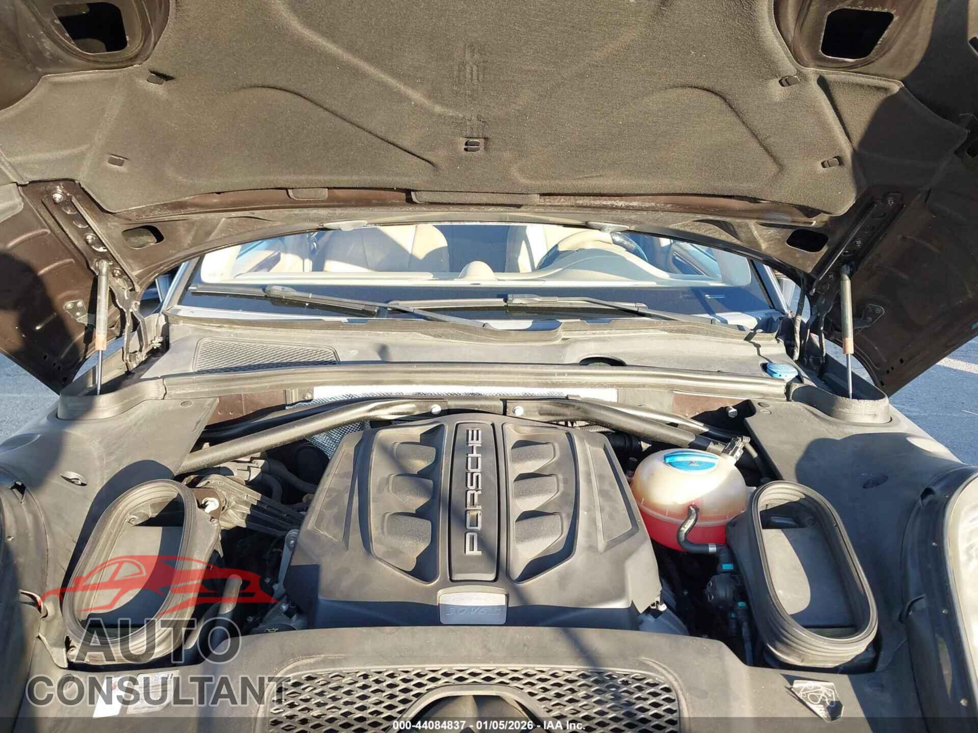 PORSCHE MACAN 2015 - WP1AB2A59FLB51865