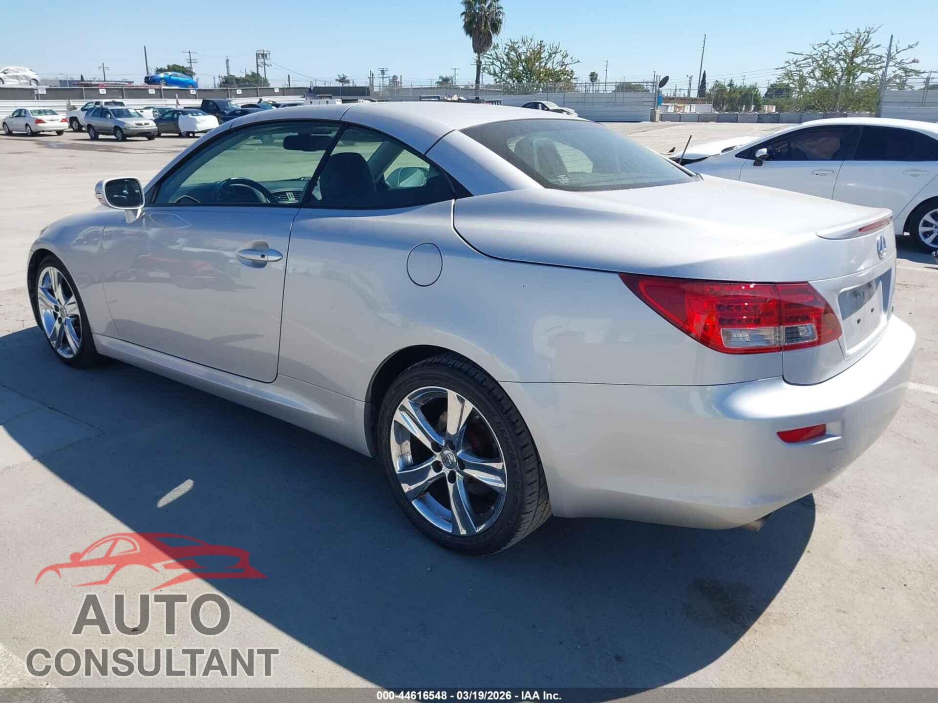 LEXUS IS 250C 2012 - JTHFF2C25C2524804