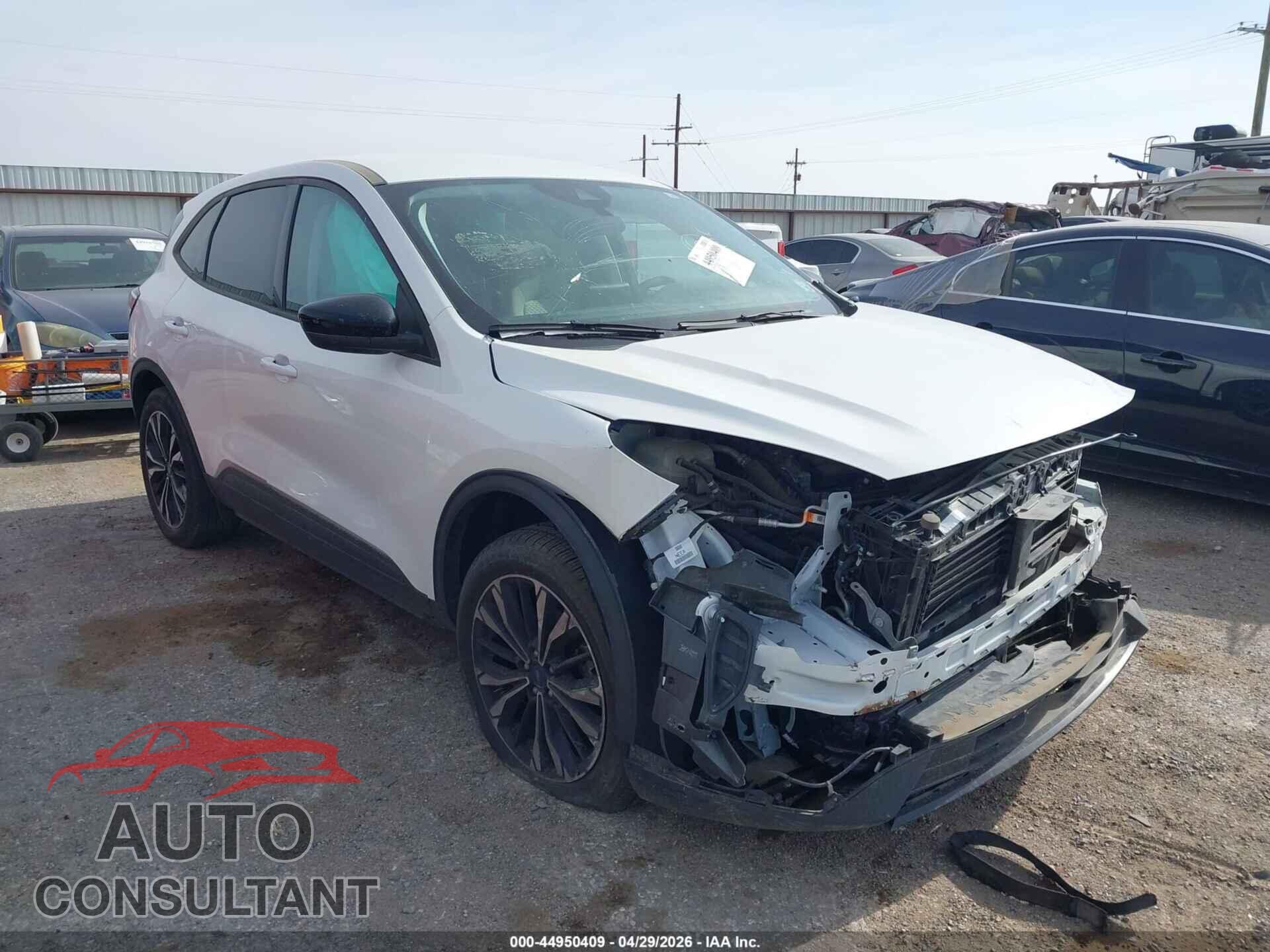 FORD ESCAPE 2022 - 1FMCU9G62NUB97622