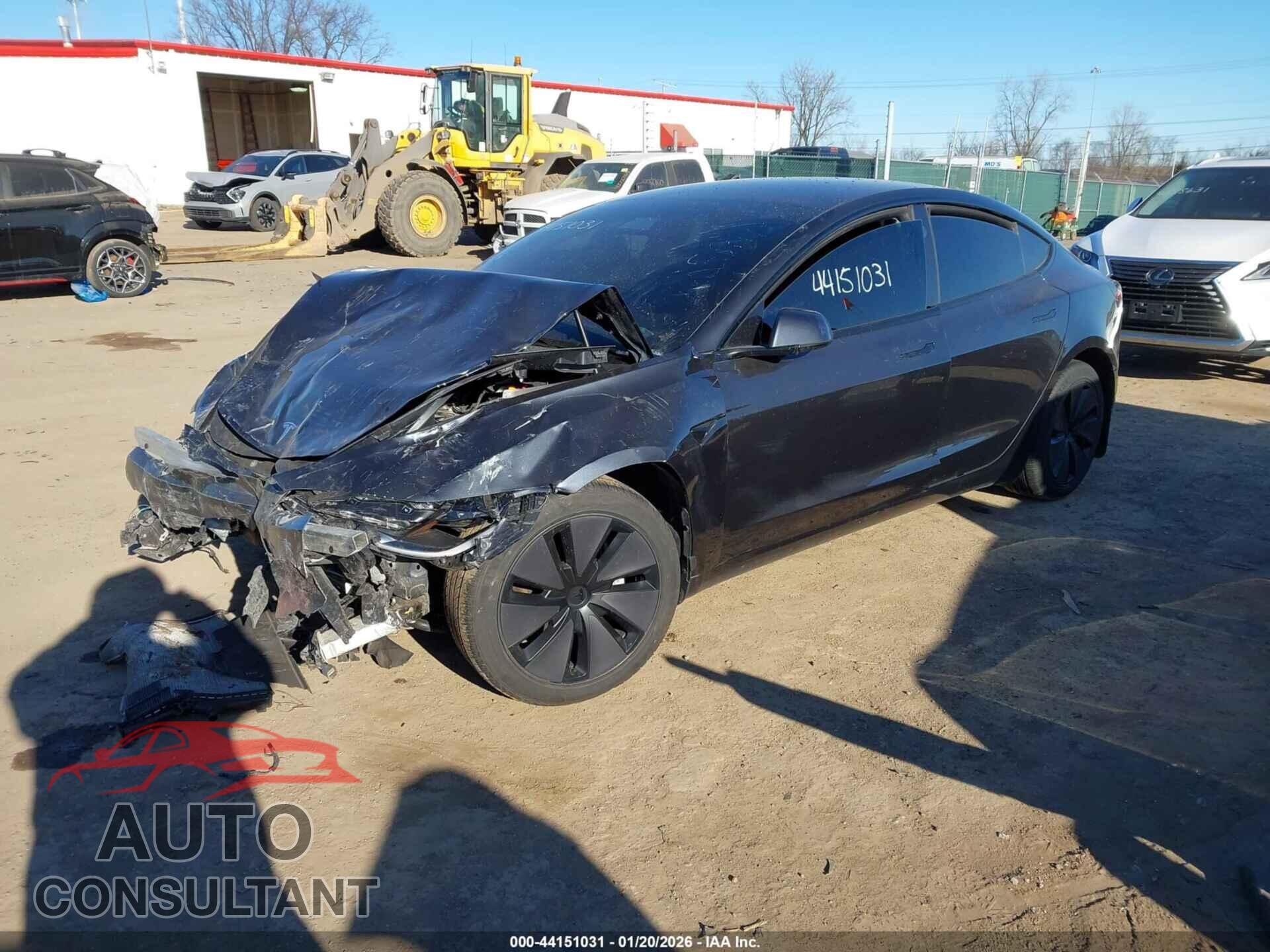 TESLA MODEL 3 2024 - 5YJ3E1EA5RF725811