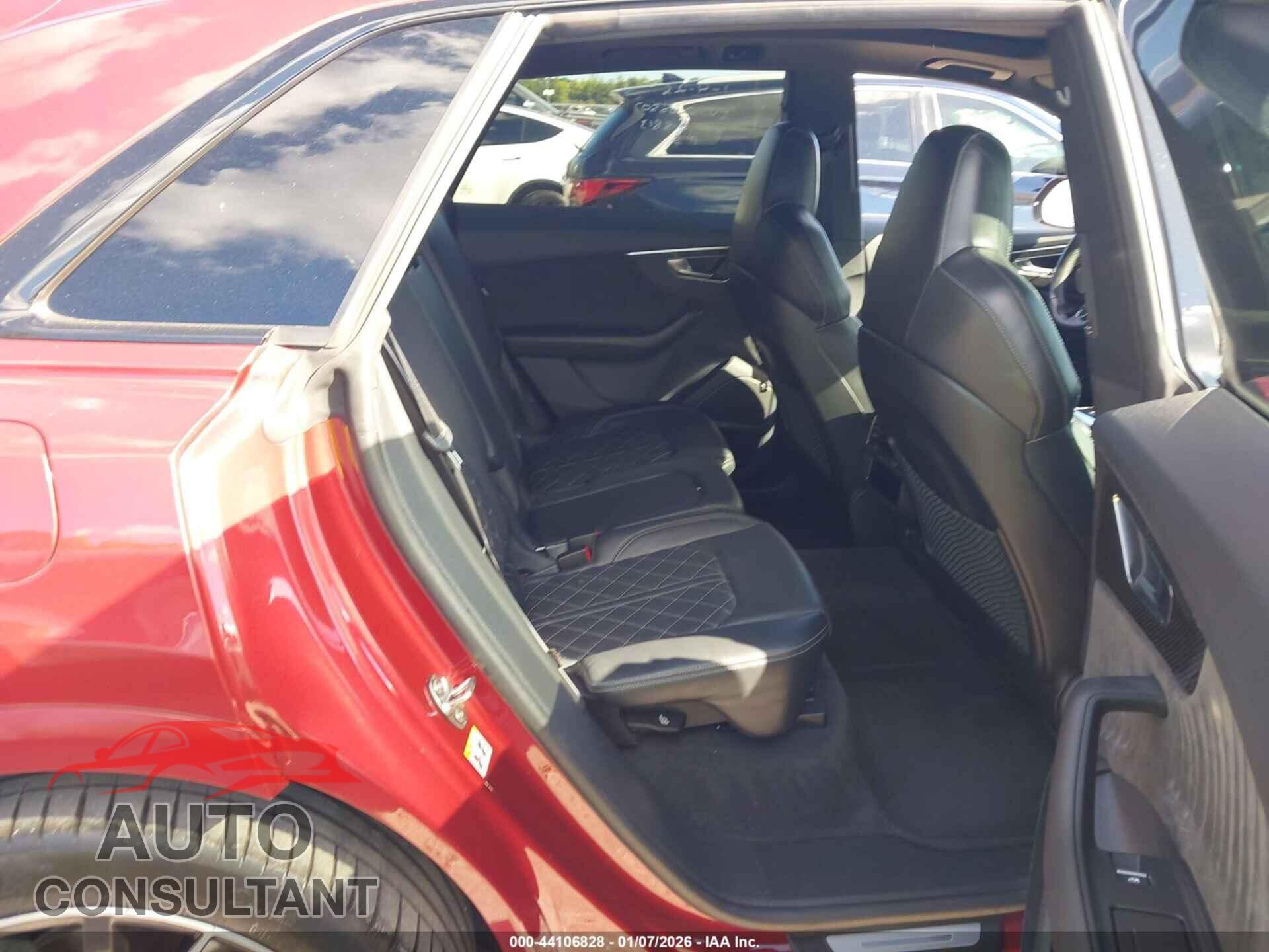 AUDI SQ8 2021 - WA1AWBF19MD018813