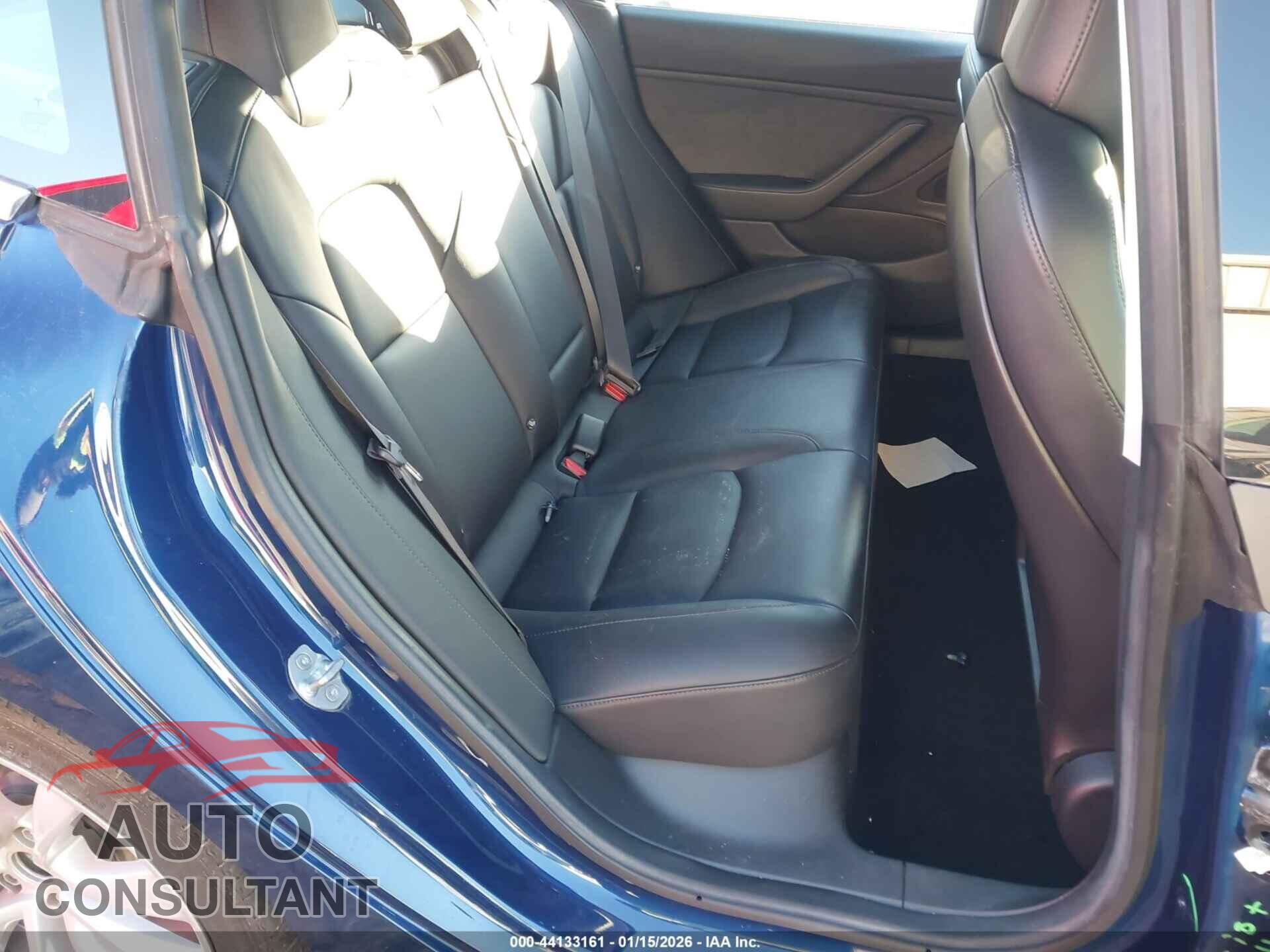 TESLA MODEL 3 2018 - 5YJ3E1EA8JF024944