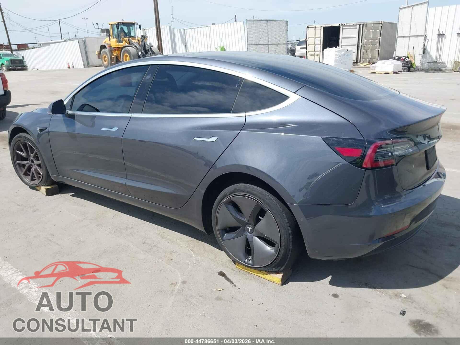 TESLA MODEL 3 2019 - 5YJ3E1EA6KF307649
