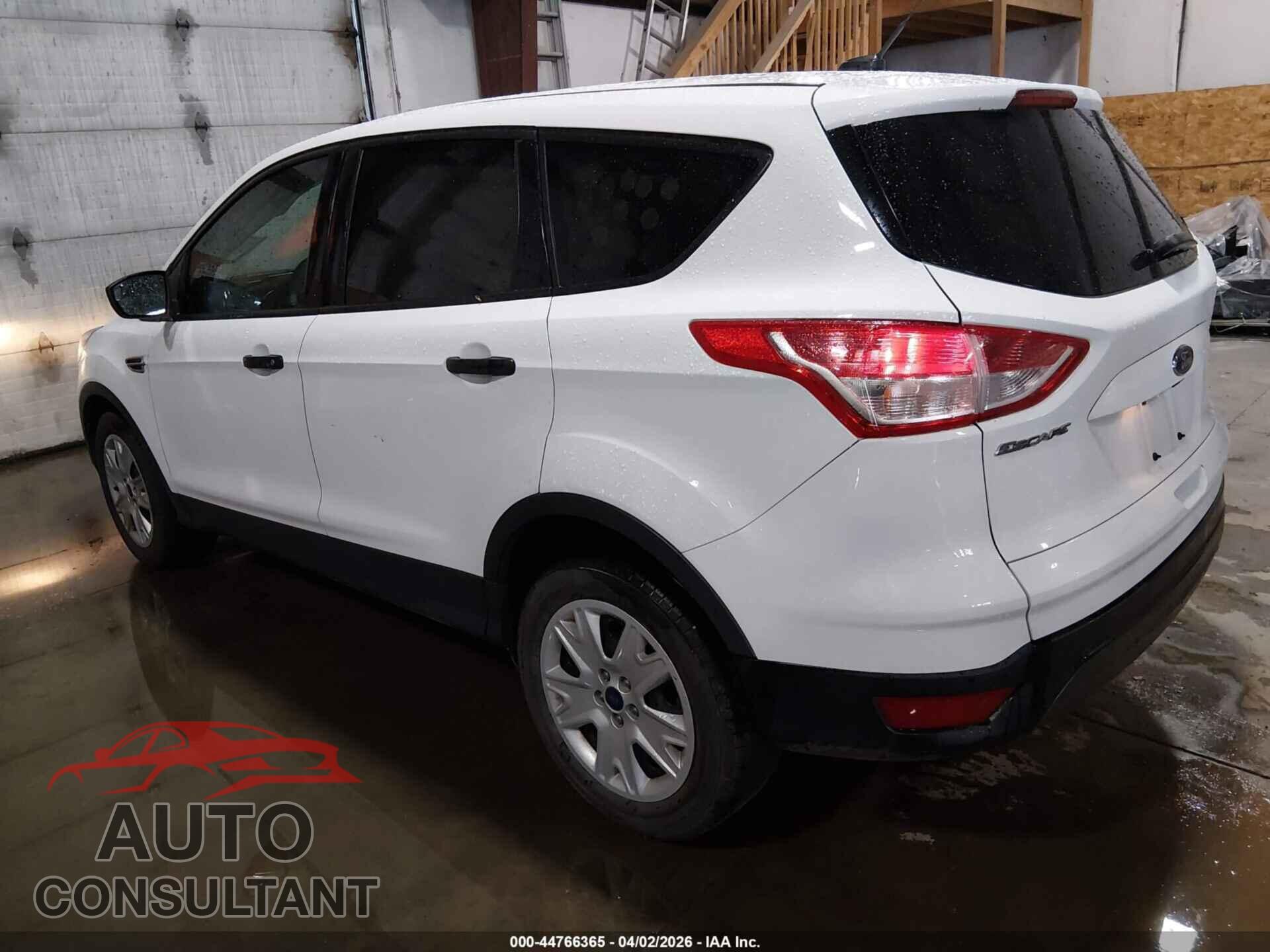 FORD ESCAPE 2015 - 1FMCU0F76FUB65666