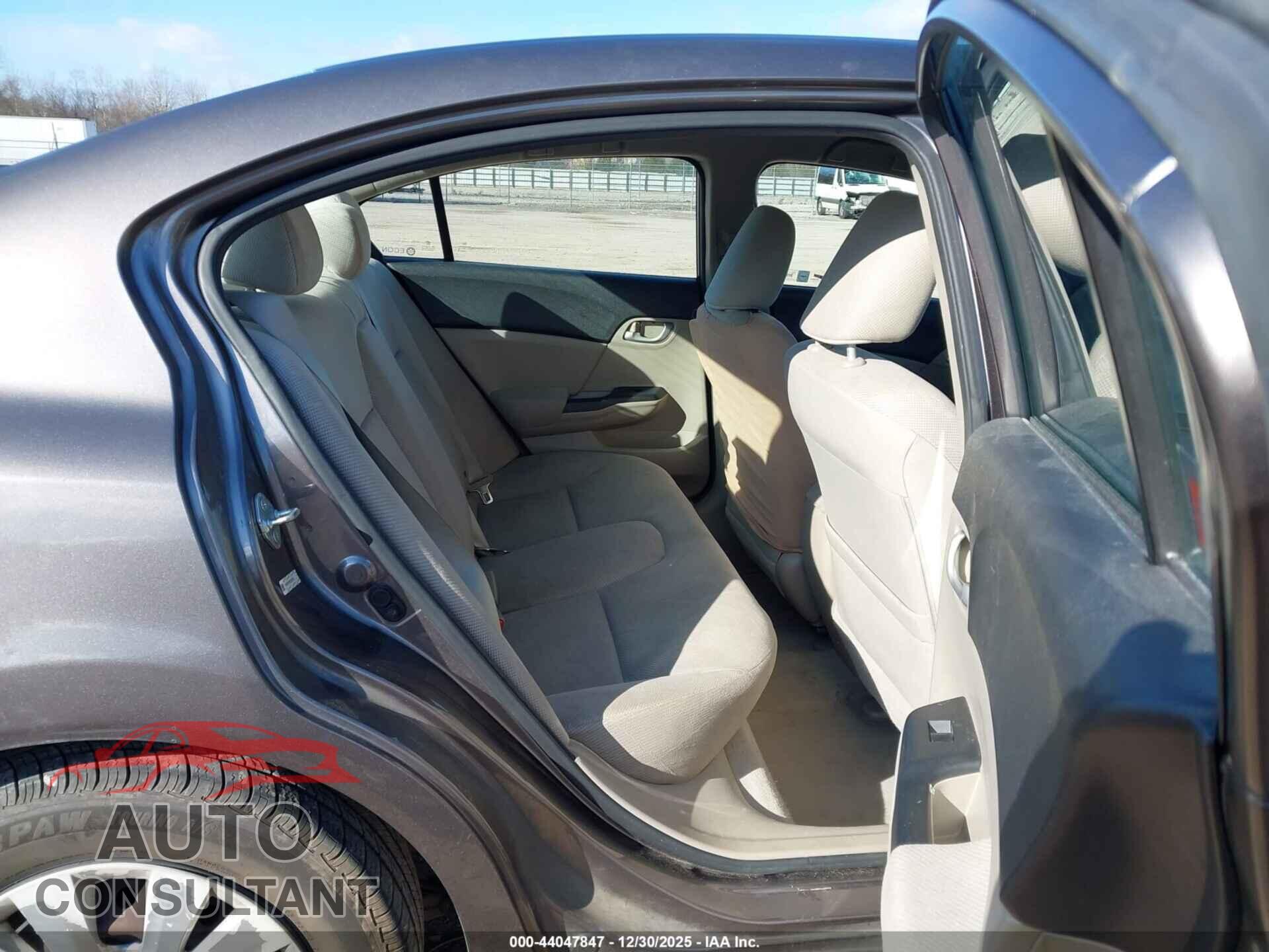 HONDA CIVIC 2012 - 19XFB2F55CE032912