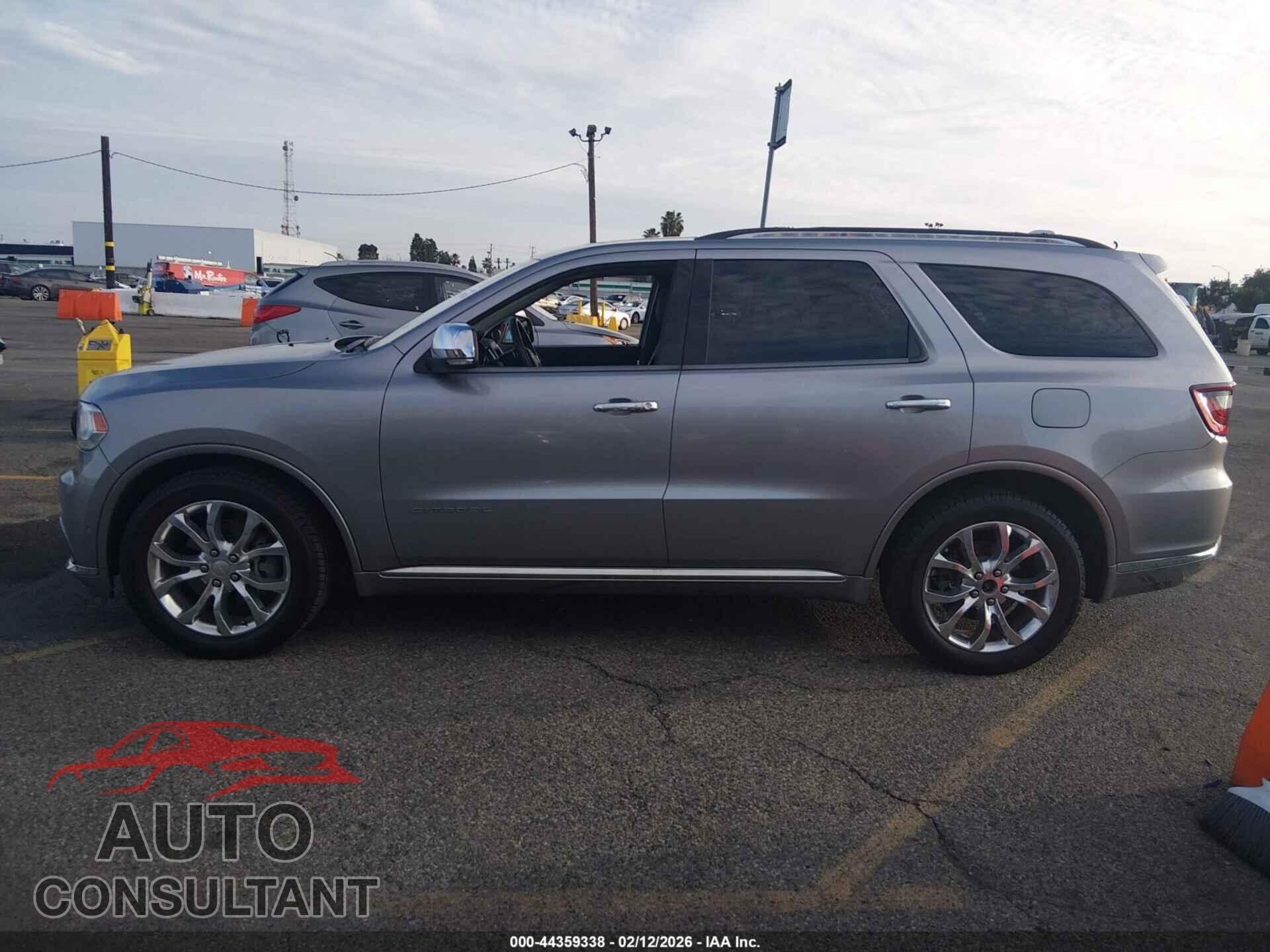DODGE DURANGO 2018 - 1C4SDHET3JC247835