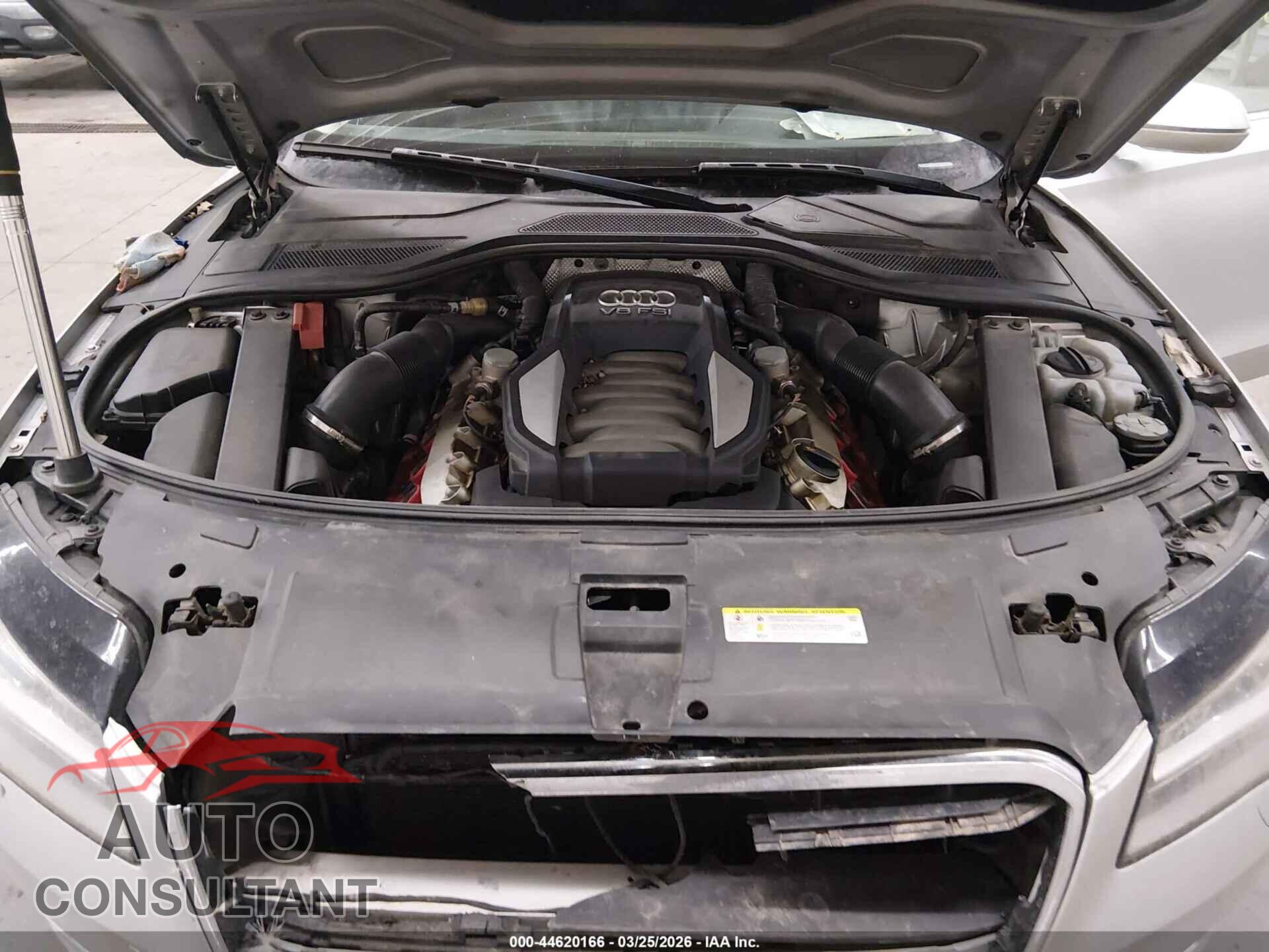 AUDI A8 L 2012 - WAURVAFD3CN010907