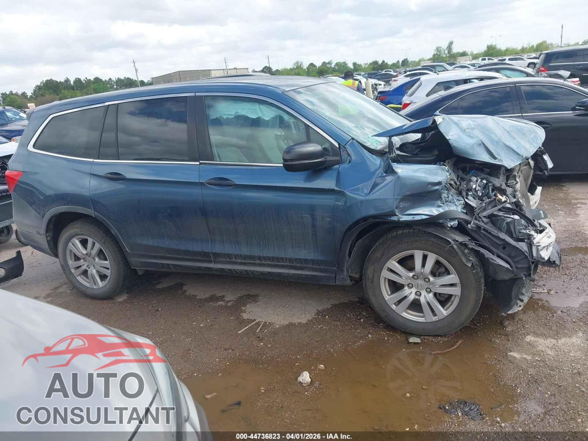 HONDA PILOT 2017 - 5FNYF6H16HB053025