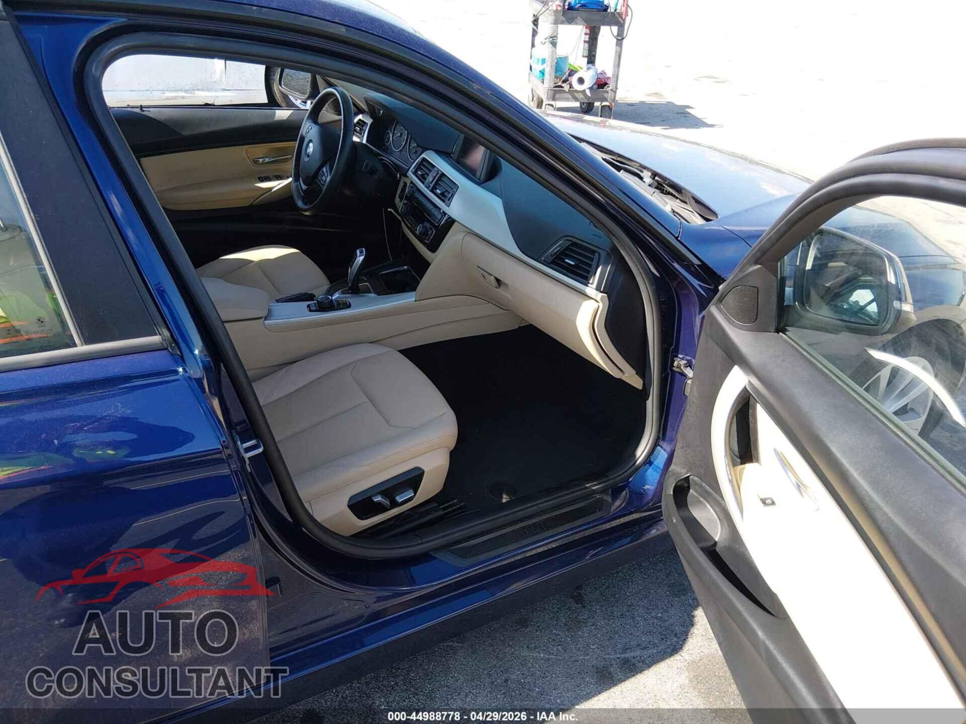 BMW 320I 2018 - WBA8A3C58JA489541