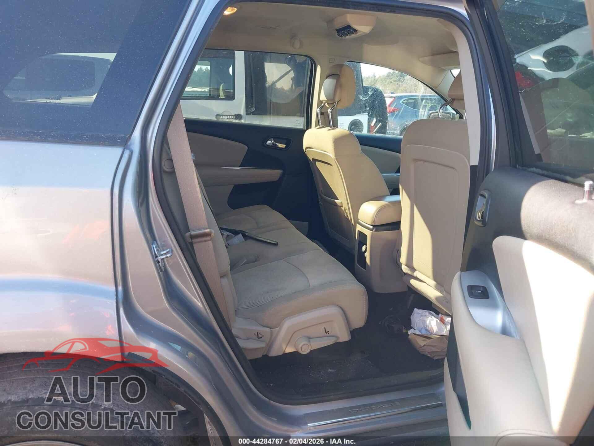 DODGE JOURNEY 2015 - 3C4PDCAB4FT735922