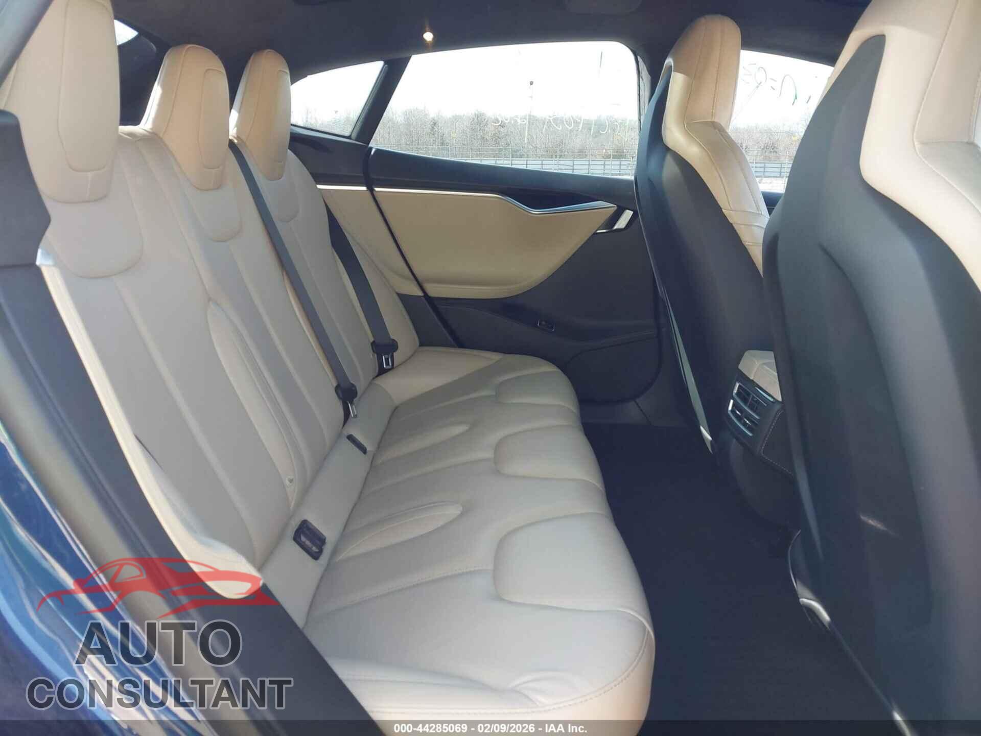 TESLA MODEL S 2016 - 5YJSA1E23GF128461