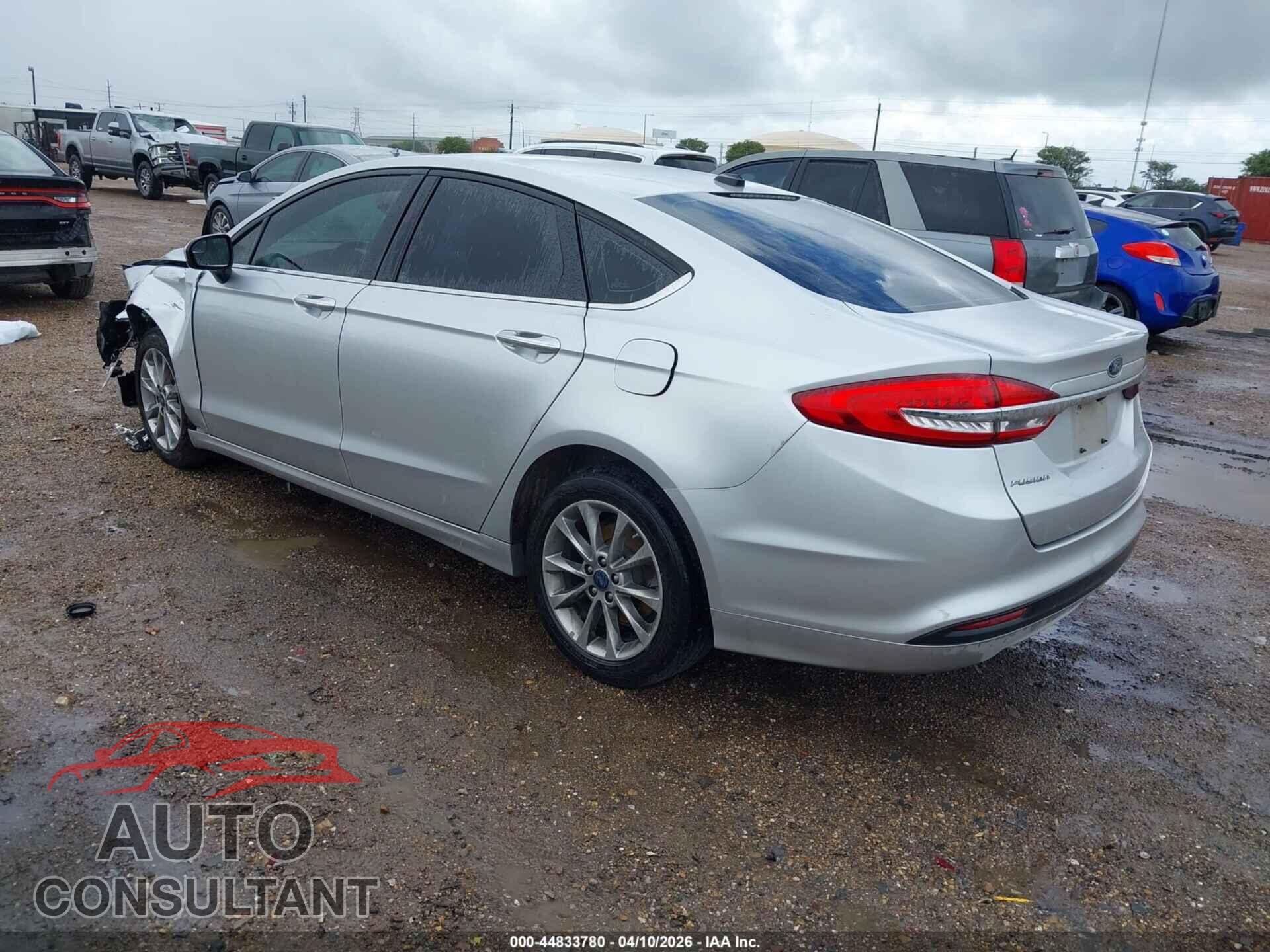 FORD FUSION 2017 - 3FA6P0H77HR368457