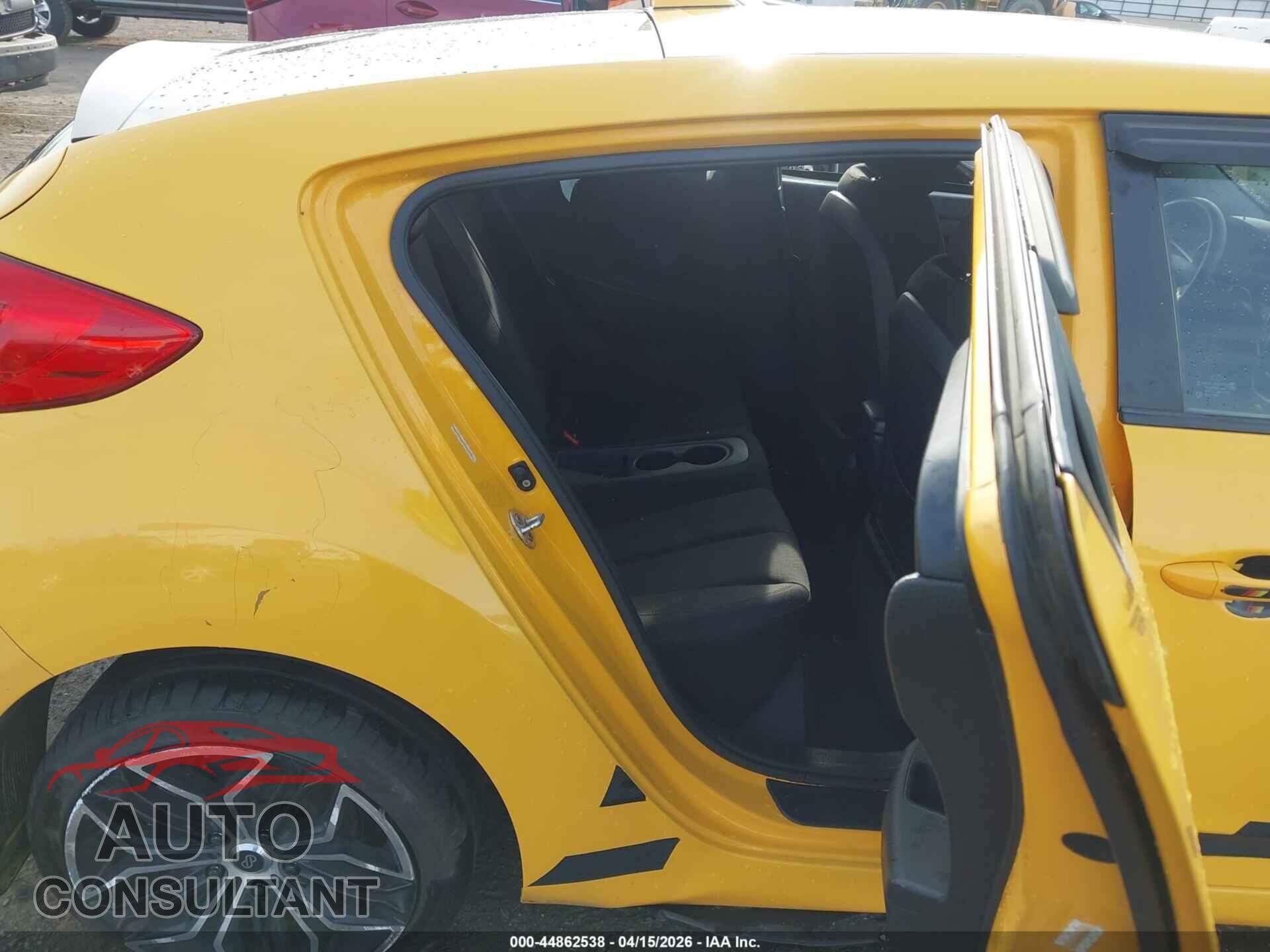 HYUNDAI VELOSTER 2012 - KMHTC6AD7CU021445