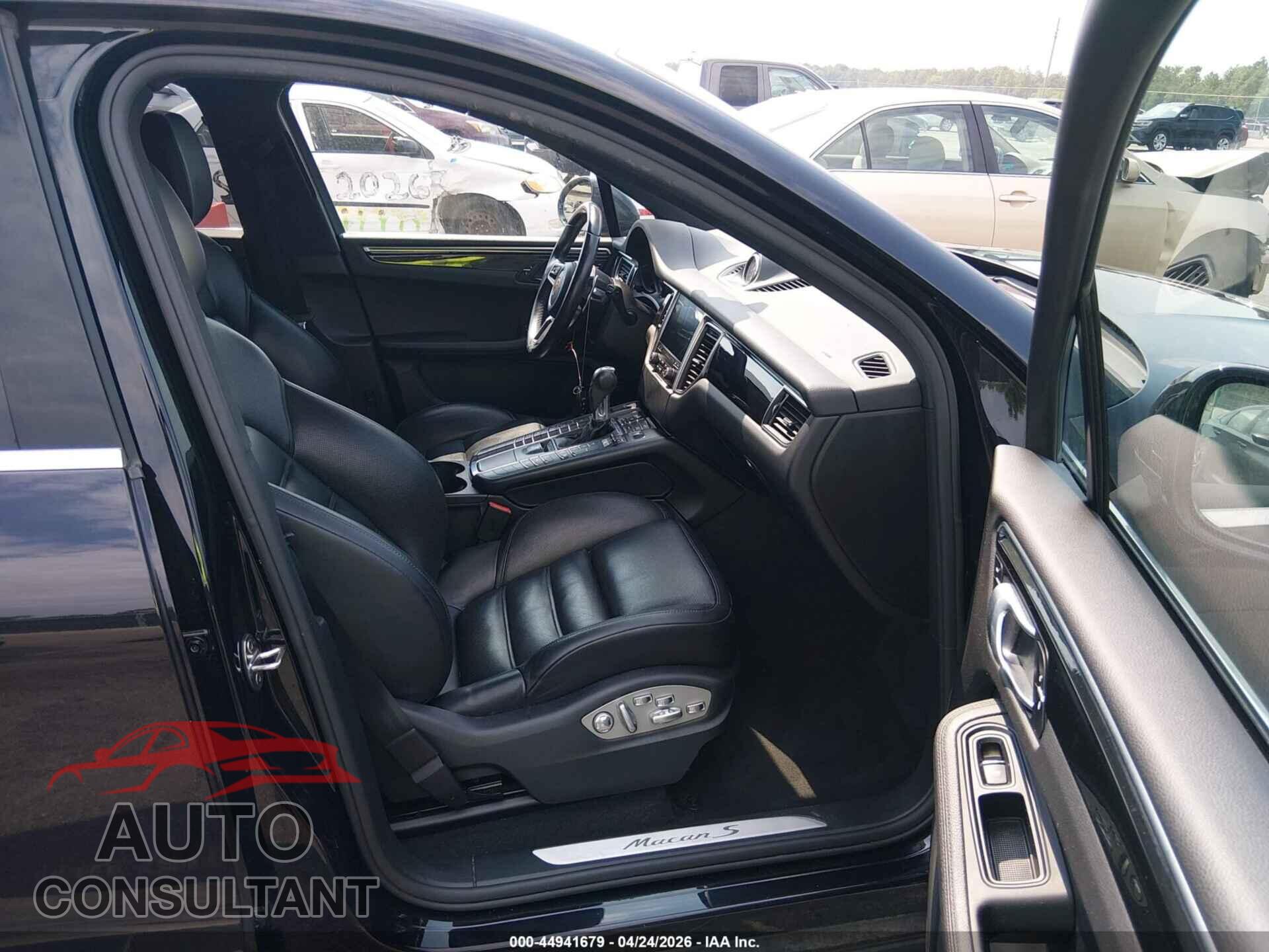 PORSCHE MACAN 2017 - WP1AB2A50HLB21009