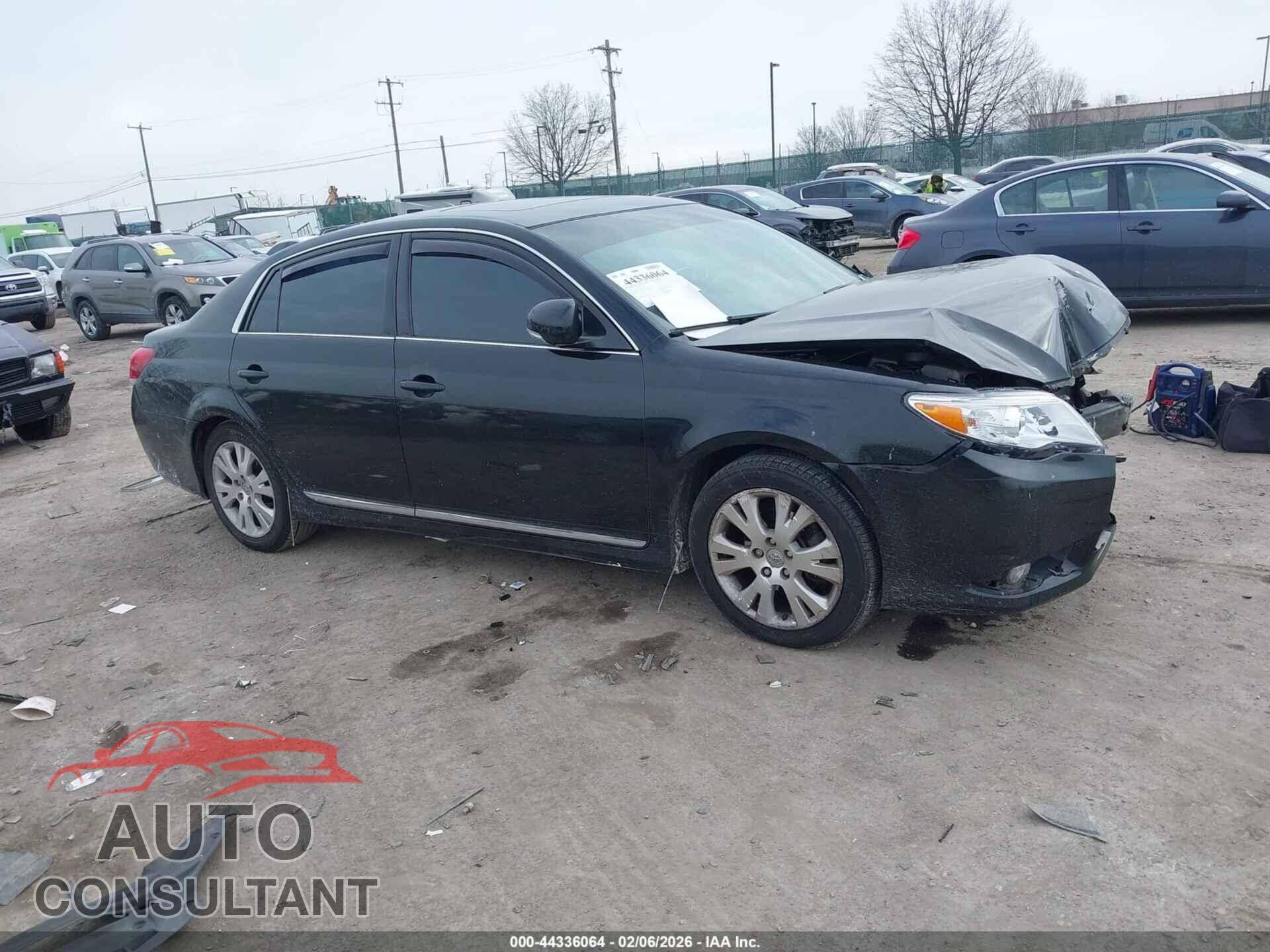 TOYOTA AVALON 2012 - 4T1BK3DB2CU450077