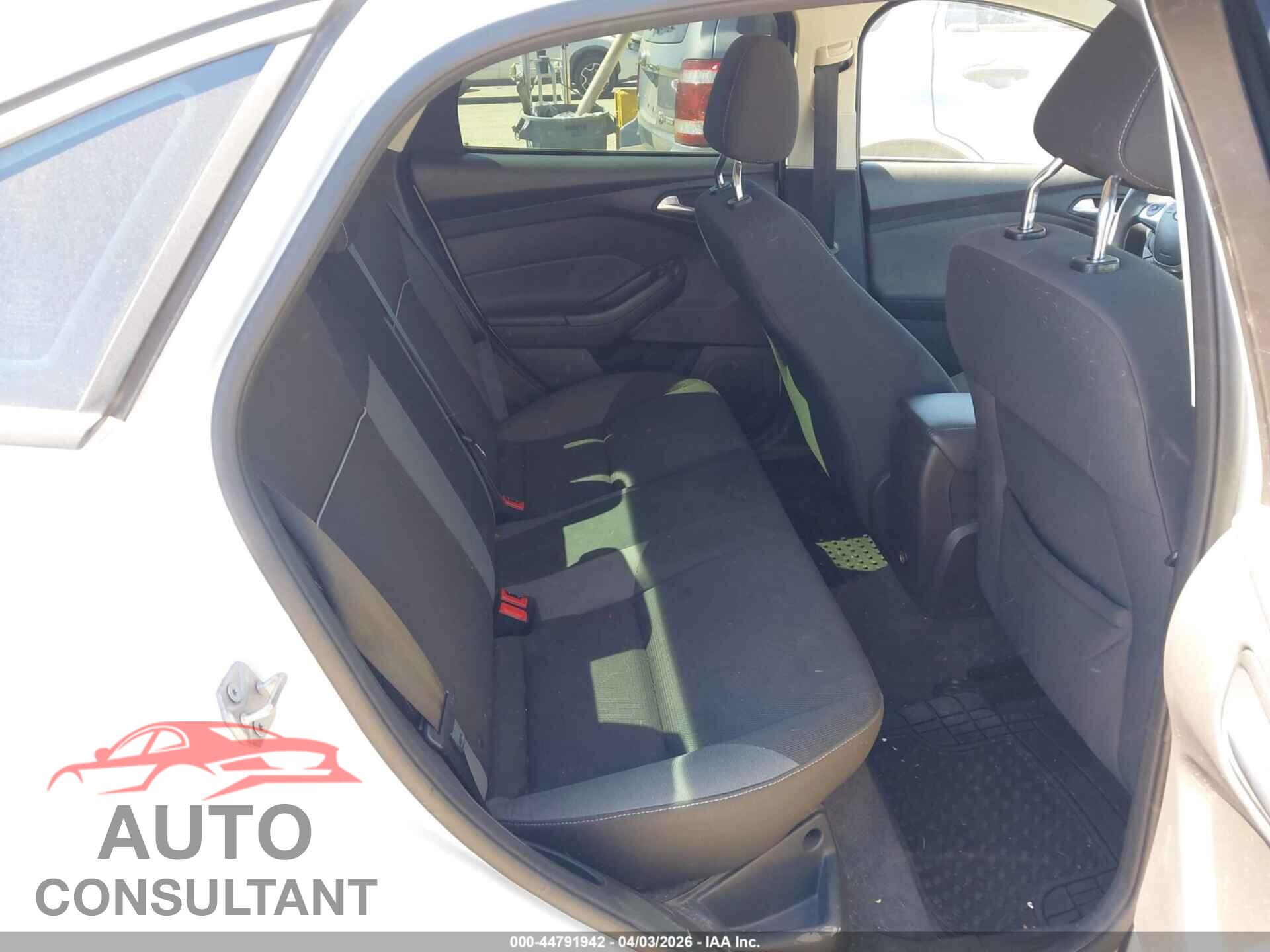 FORD FOCUS 2012 - 1FAHP3F20CL155391