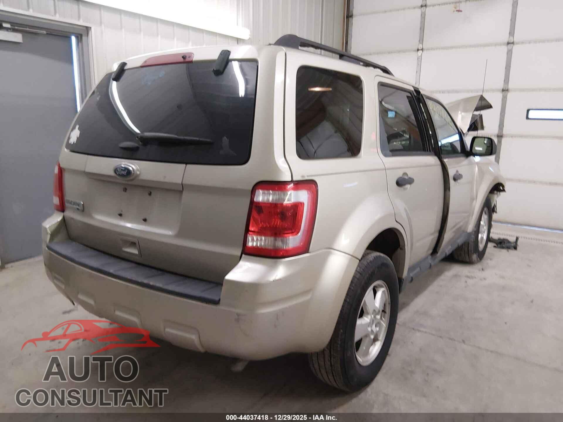 FORD ESCAPE 2011 - 1FMCU0D75BKB38967