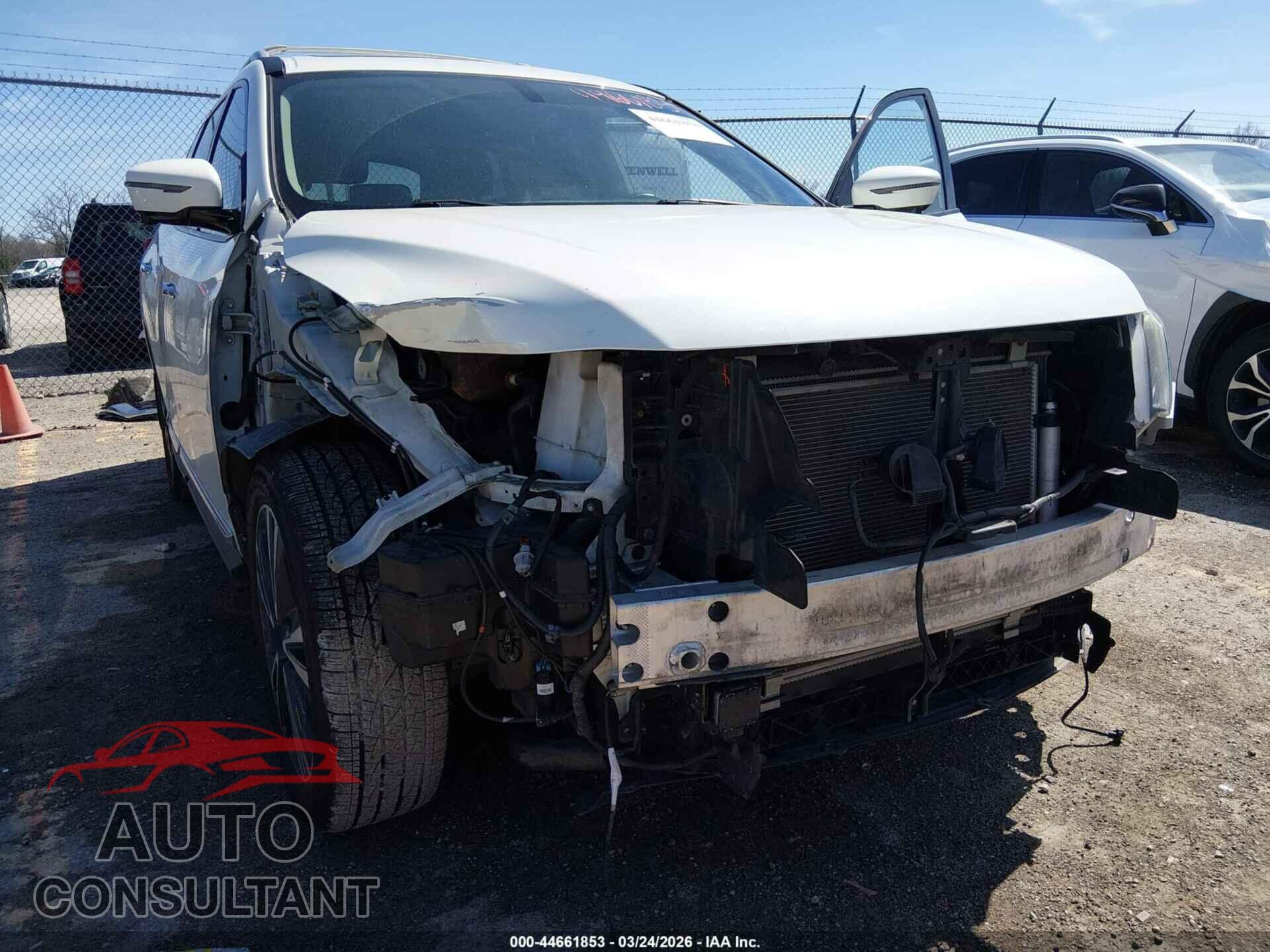 NISSAN PATHFINDER 2017 - 5N1DR2MMXHC638570