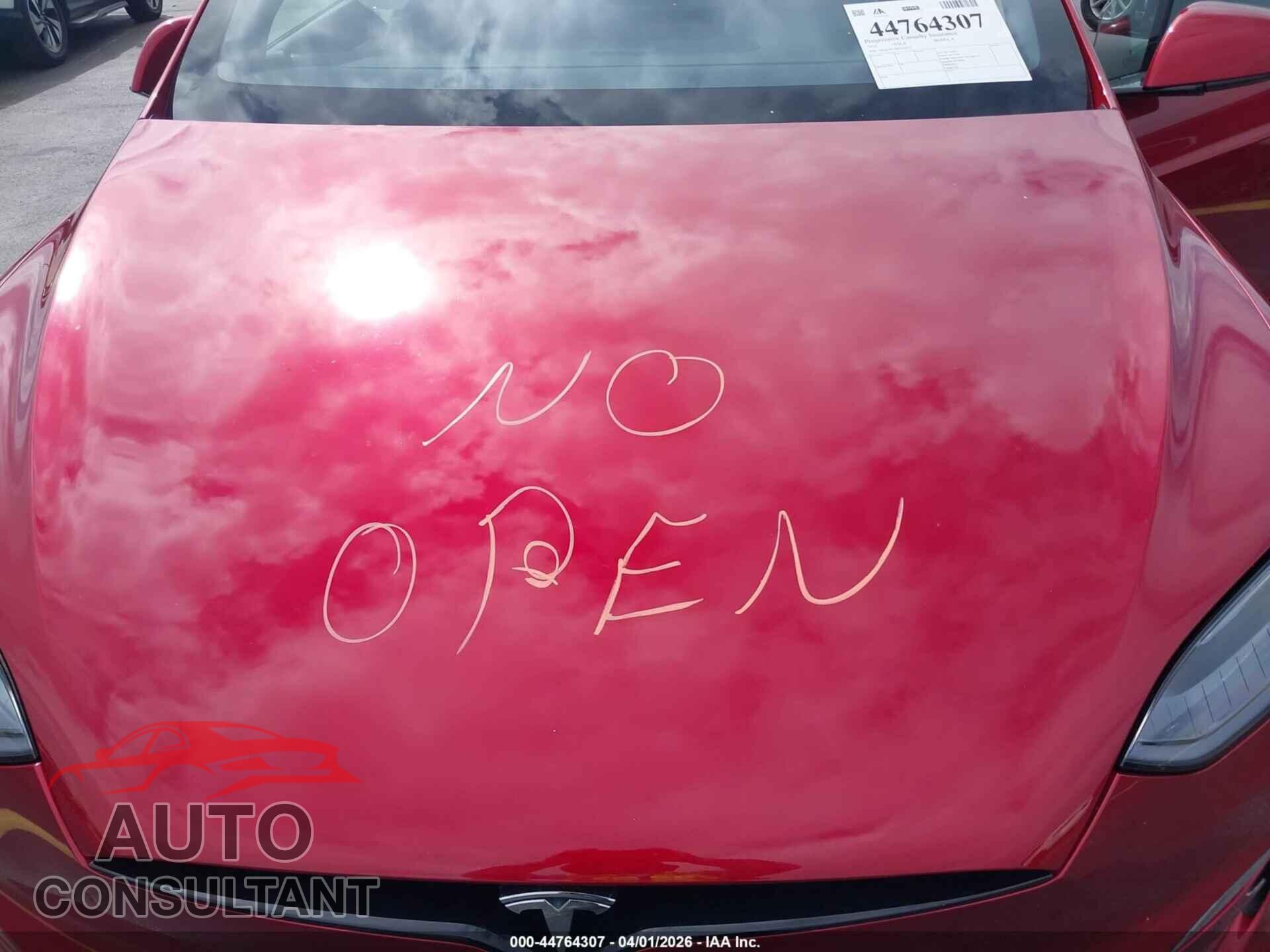 TESLA MODEL X 2024 - 7SAXCBE58RF440572