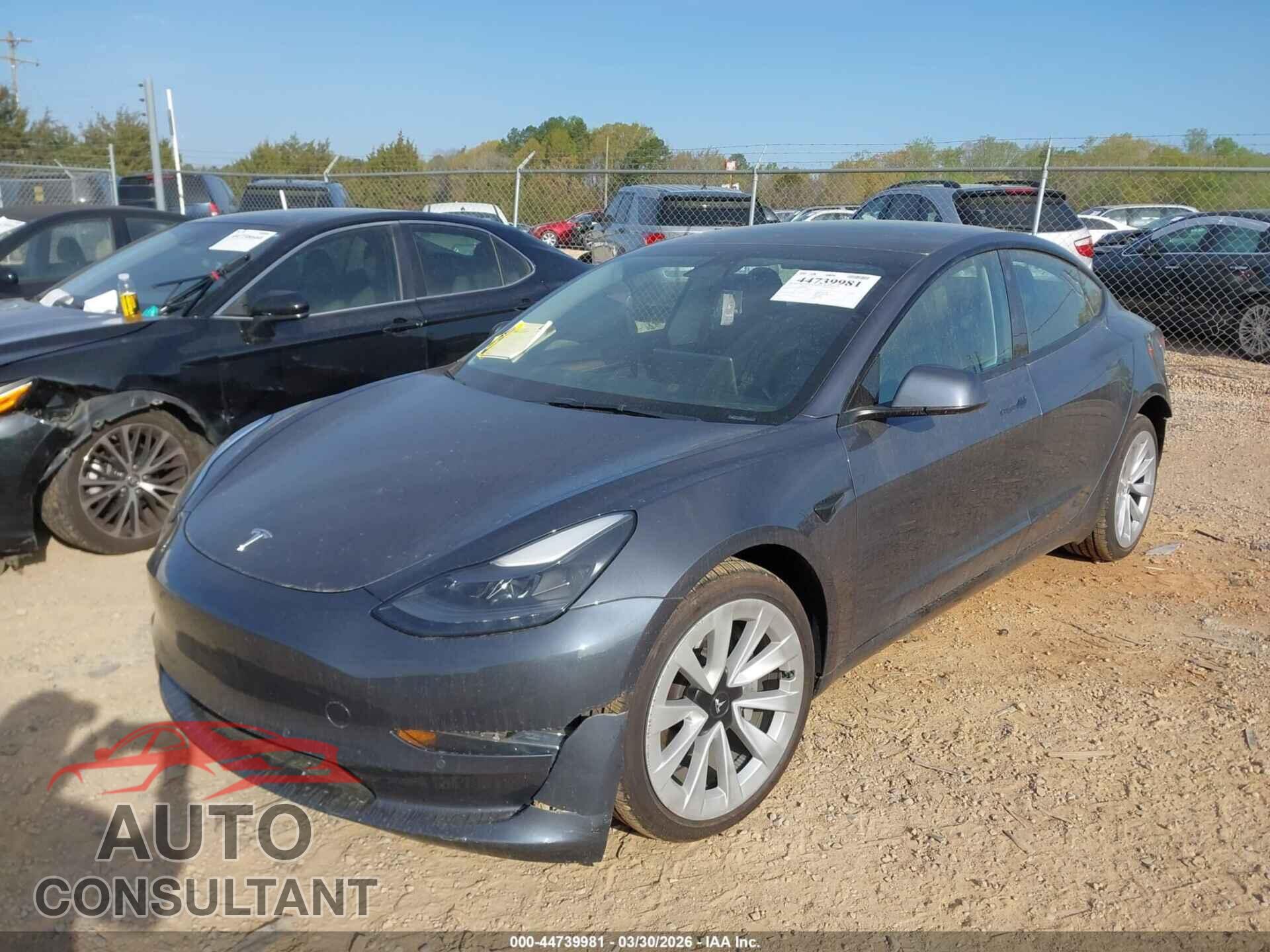 TESLA MODEL 3 2022 - 5YJ3E1EA8NF338955