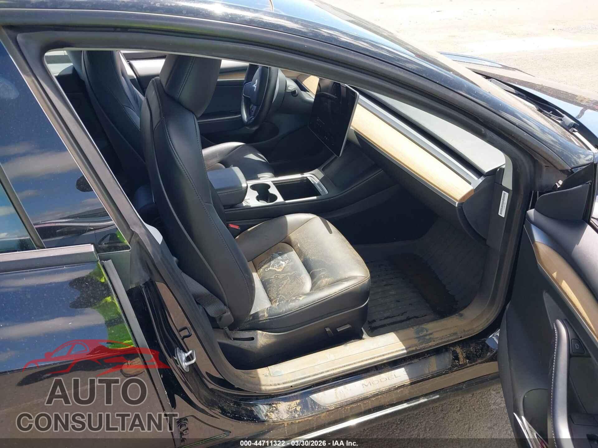 TESLA MODEL 3 2023 - 5YJ3E1EA2PF458897