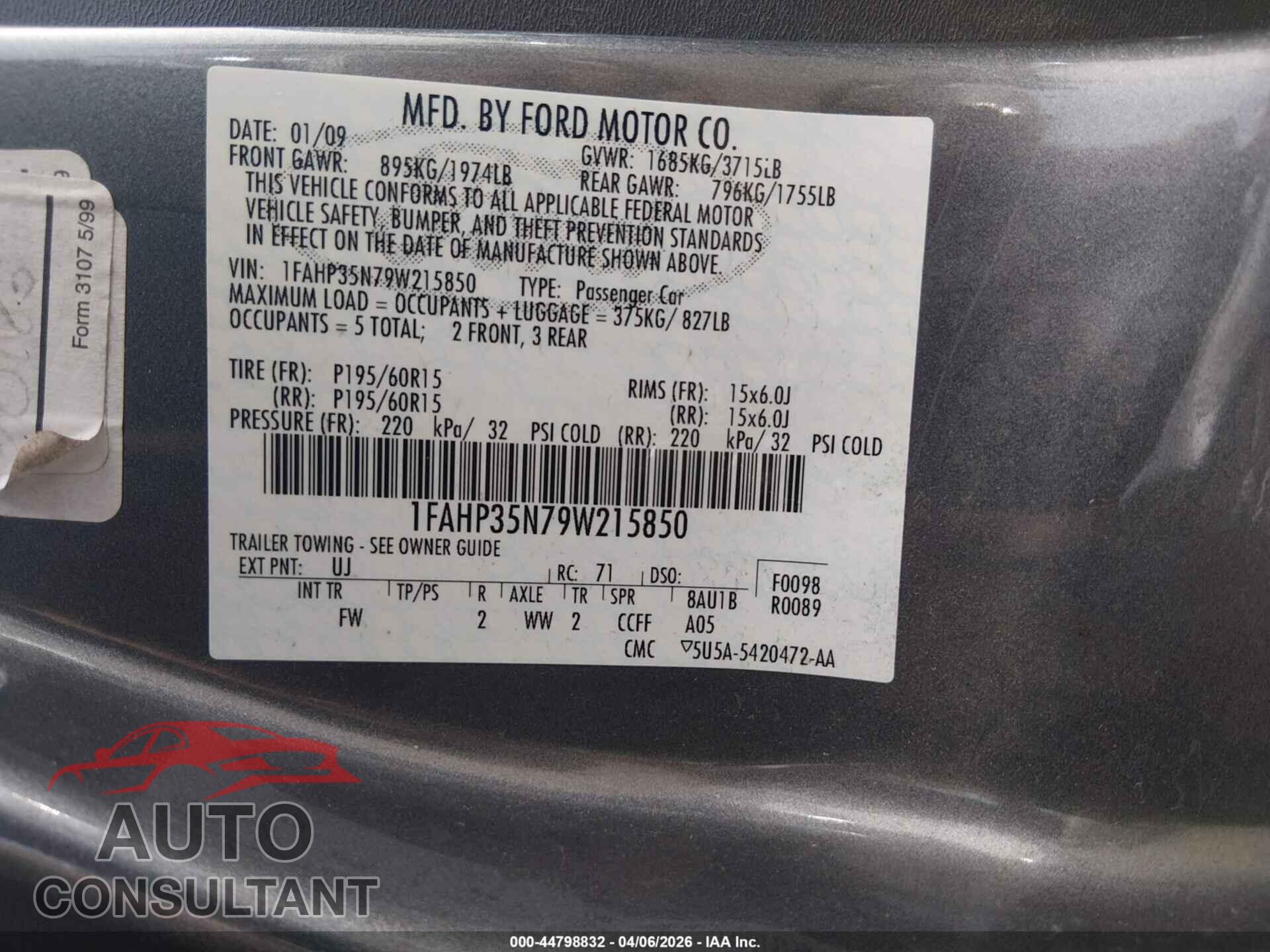 FORD FOCUS 2009 - 1FAHP35N79W215850