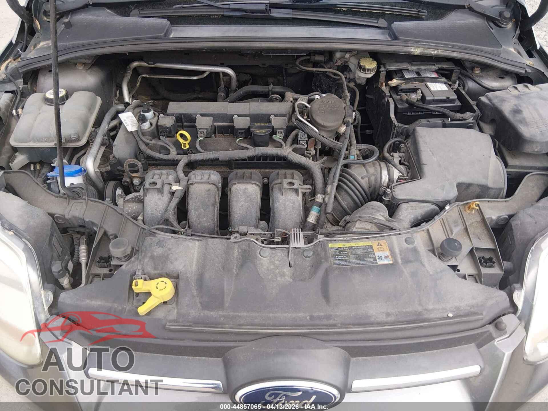 FORD FOCUS 2012 - 1FAHP3K22CL354545
