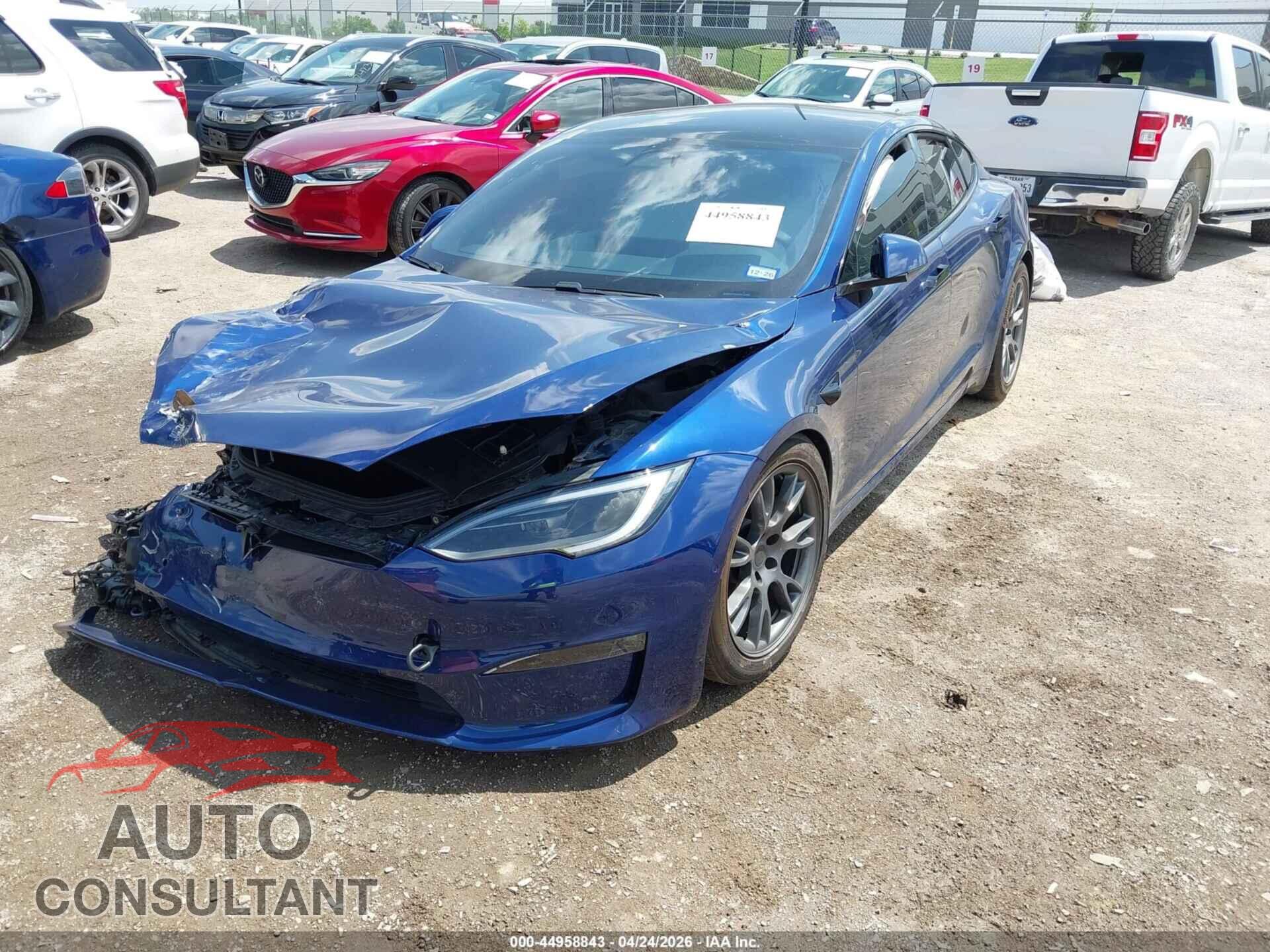TESLA MODEL S 2022 - 5YJSA1E52NF493978