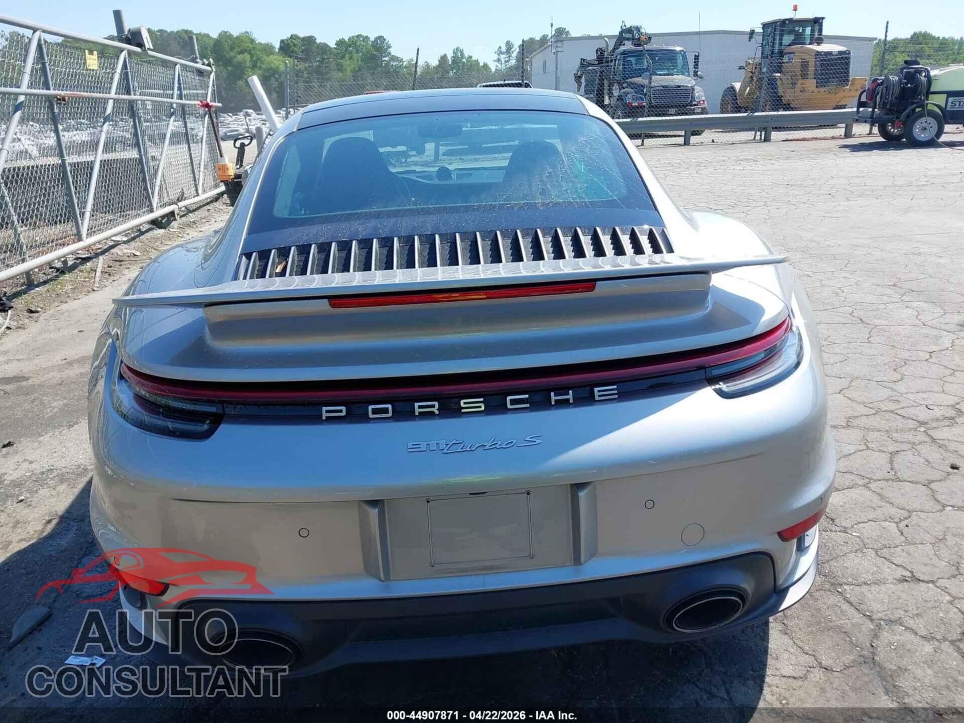 PORSCHE 911 2021 - WP0AD2A95MS258672