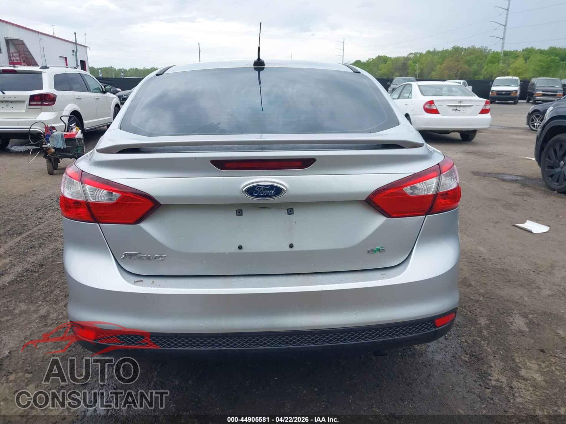 FORD FOCUS 2012 - 1FAHP3F22CL209712