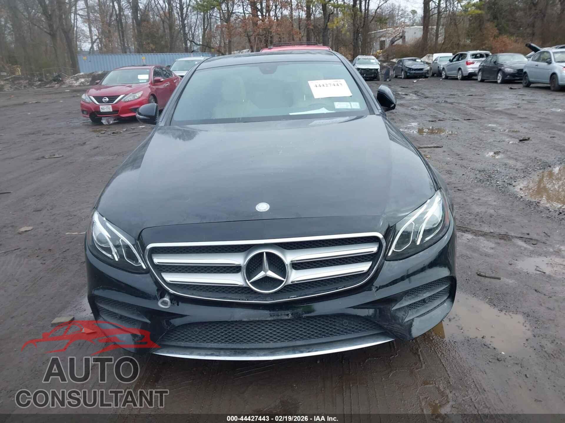 MERCEDES-BENZ E 300 2017 - WDDZF4KB2HA122639
